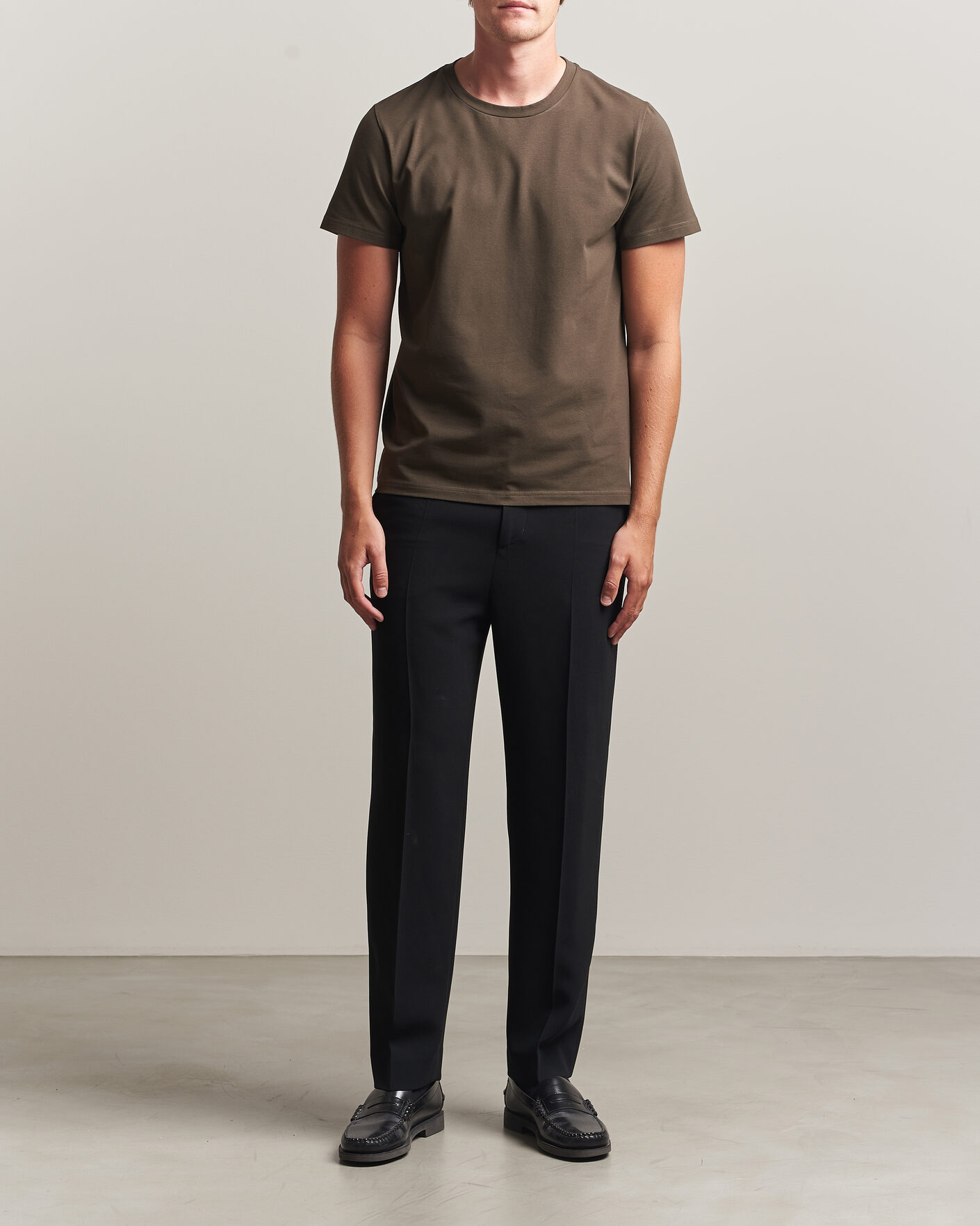 Men | T-Shirts | Filippa K | Soft Lycra T-Shirt Ebony Brown