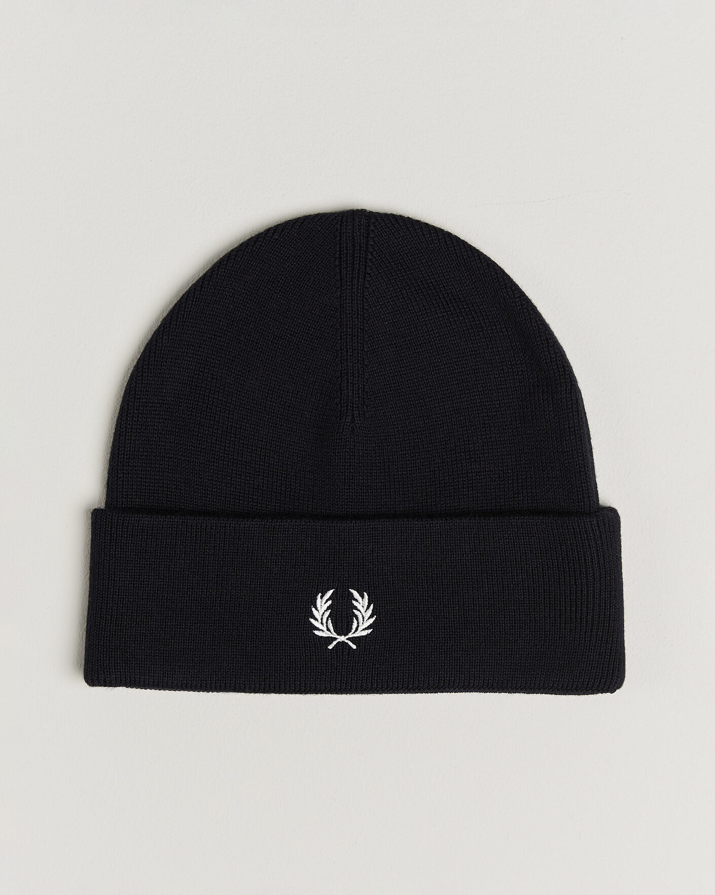 Men | Beanies | Fred Perry | Merino Wool Beanie Navy