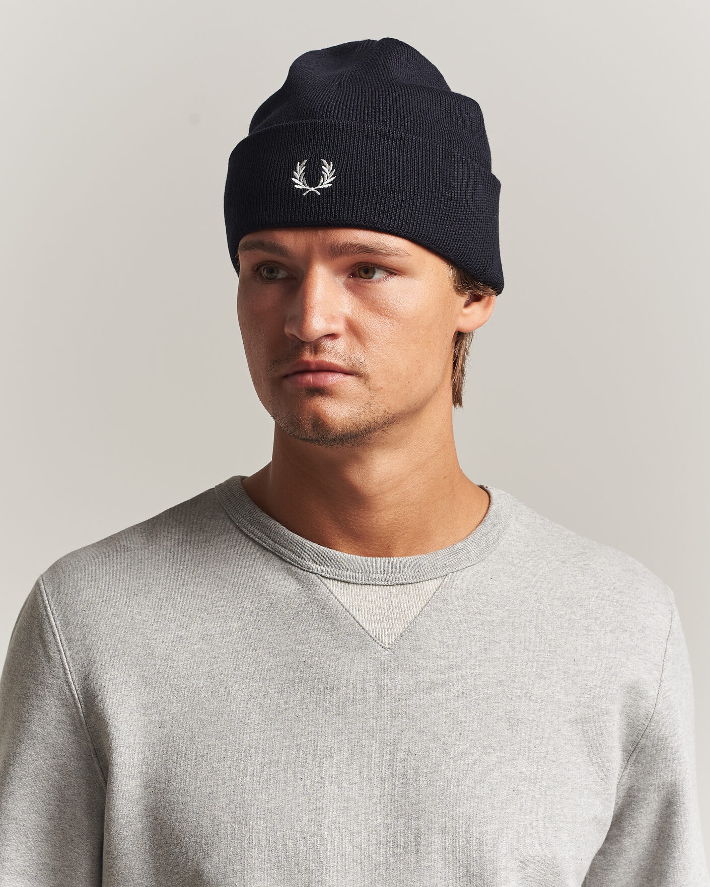 Men | Beanies | Fred Perry | Merino Wool Beanie Navy