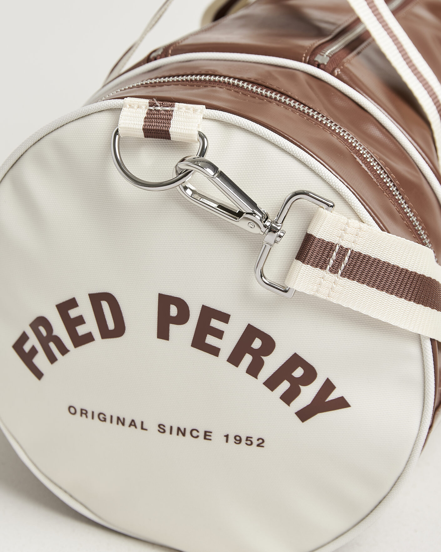 Men | Bags | Fred Perry | Classic Barrel Bag Tan