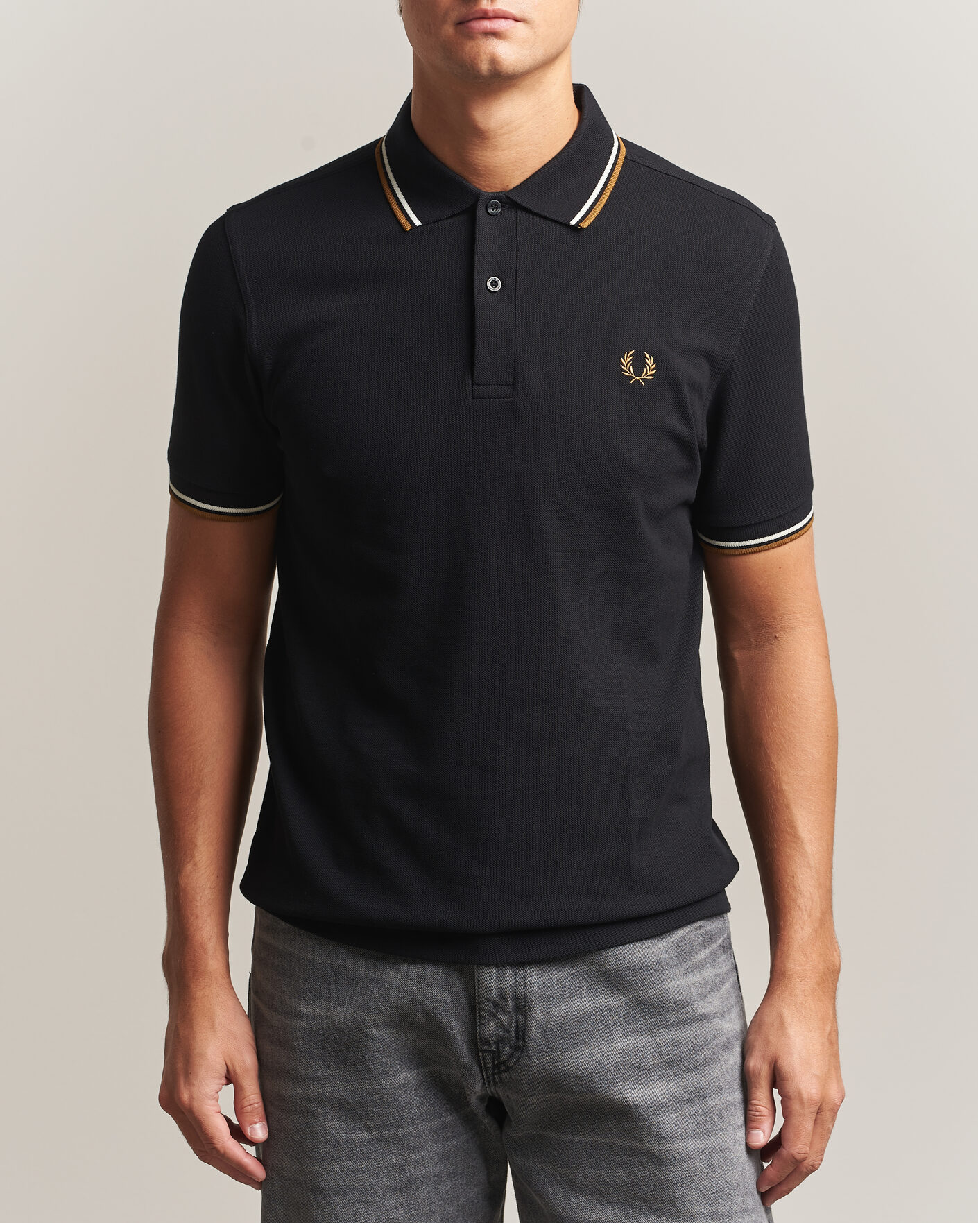 Men | Polo Shirts | Fred Perry | Twin Tipped Polo Shirt Black