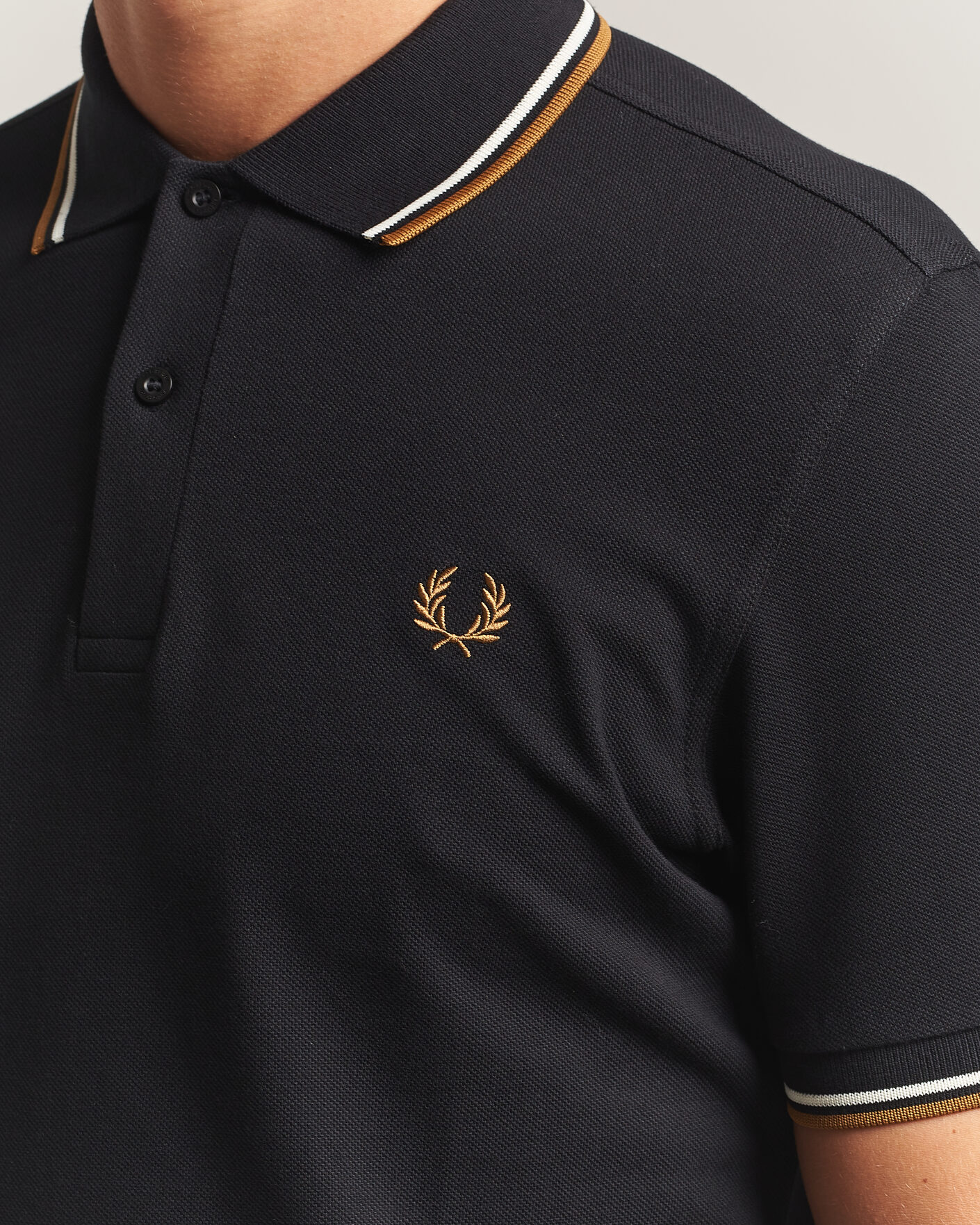 Men | Polo Shirts | Fred Perry | Twin Tipped Polo Shirt Black