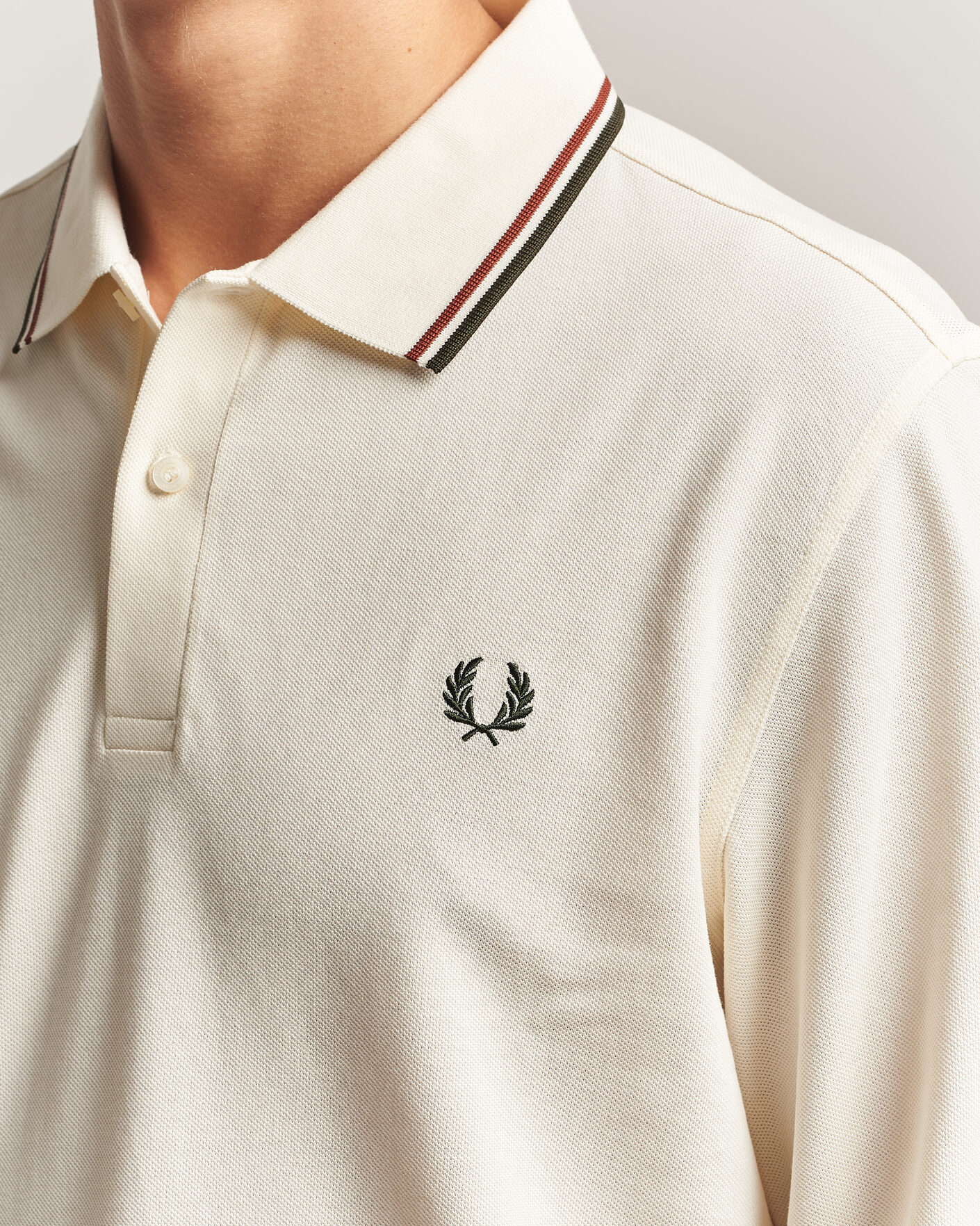 Men | Polo Shirts | Fred Perry | Twin Tipped Long Sleeve Polo Shirt Ecru