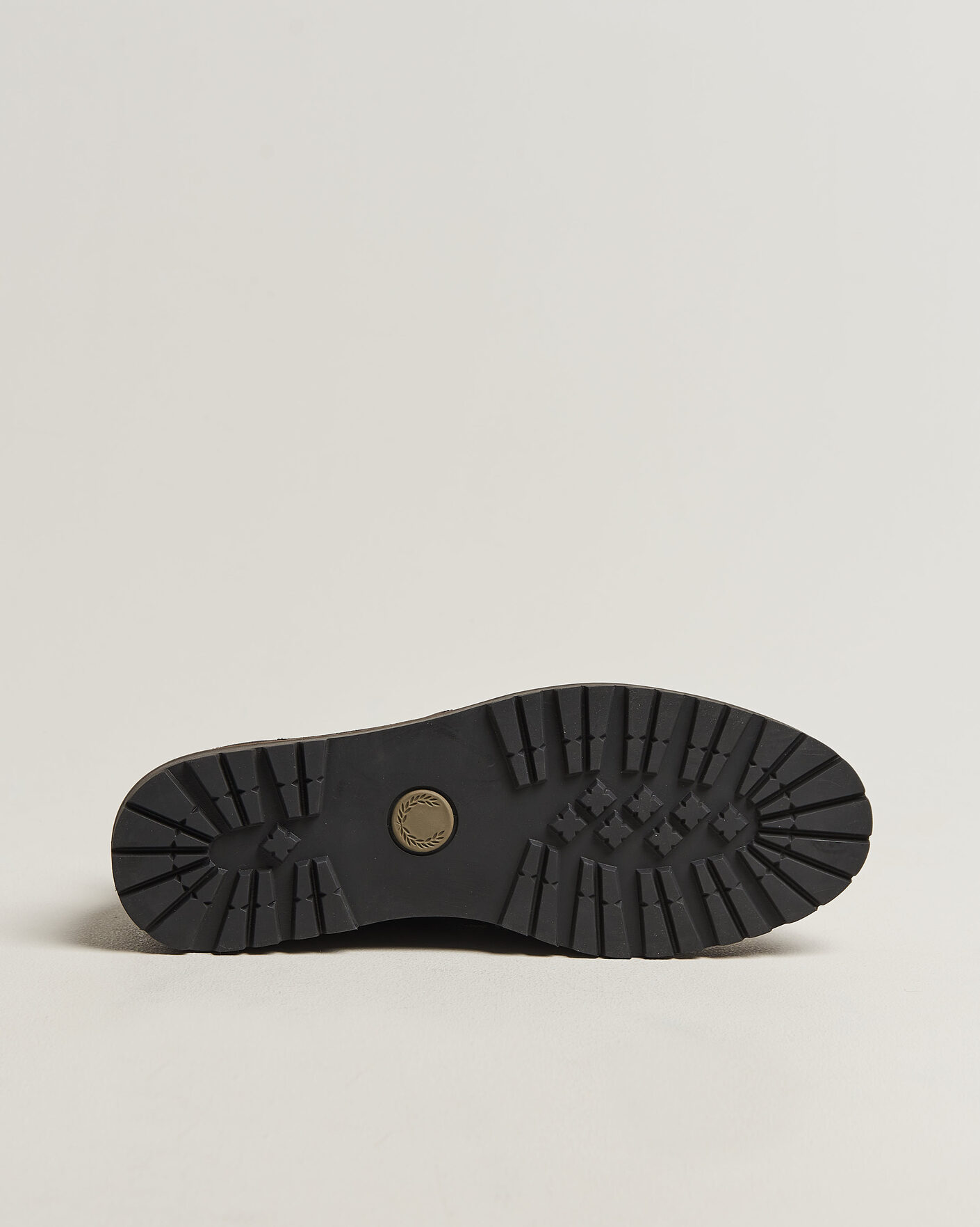 Men | Boots | Fred Perry | Kenney Waxed Suede Chukka Boot Black