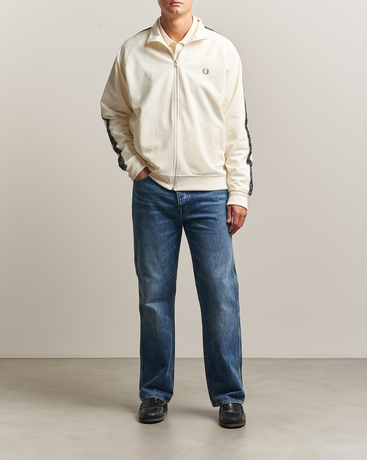 Men | Sweaters & Knitwear | Fred Perry | Taped Track Jacket Ecru