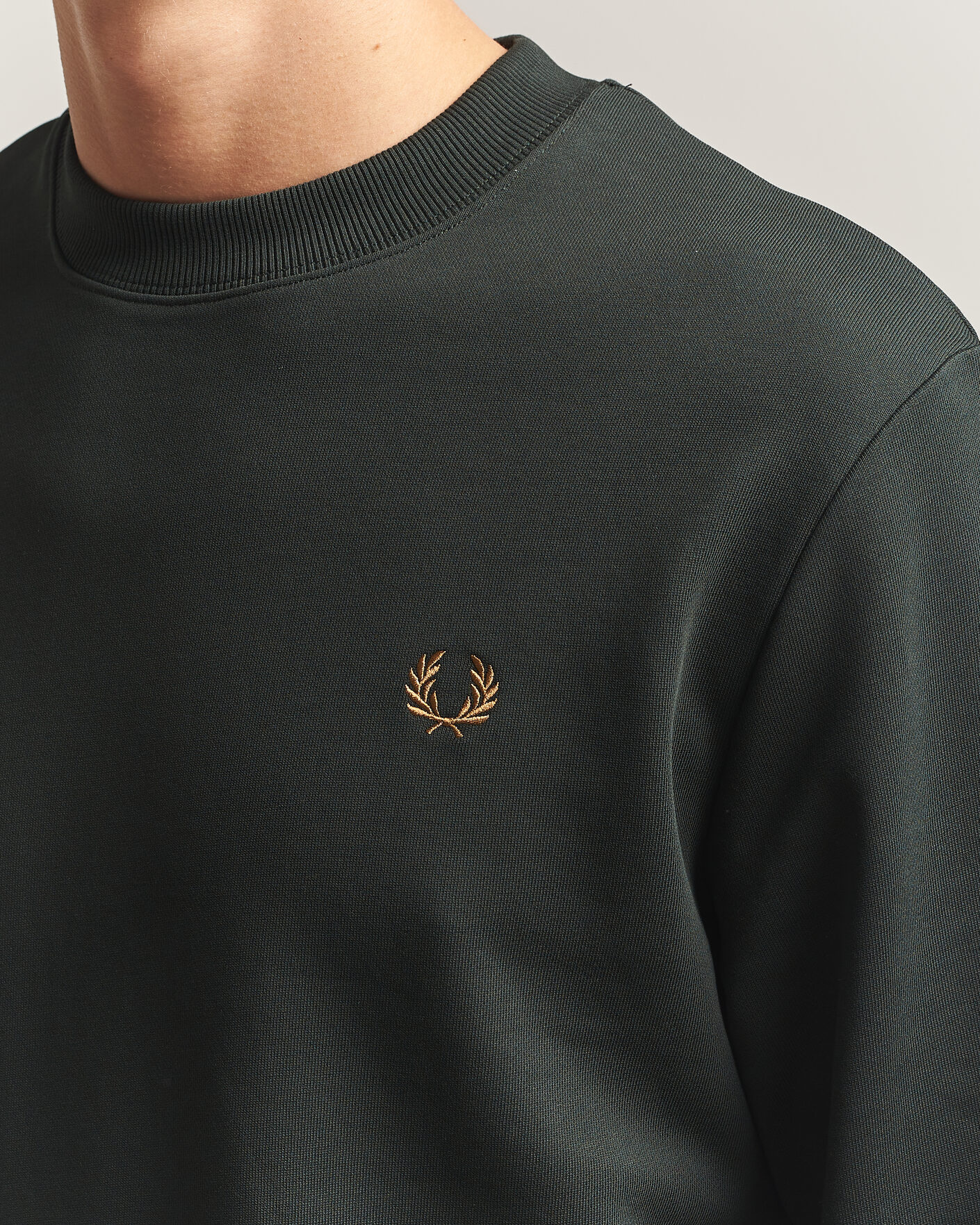 Men | Sweaters & Knitwear | Fred Perry | Crew Neck Sweatshirt Night Green