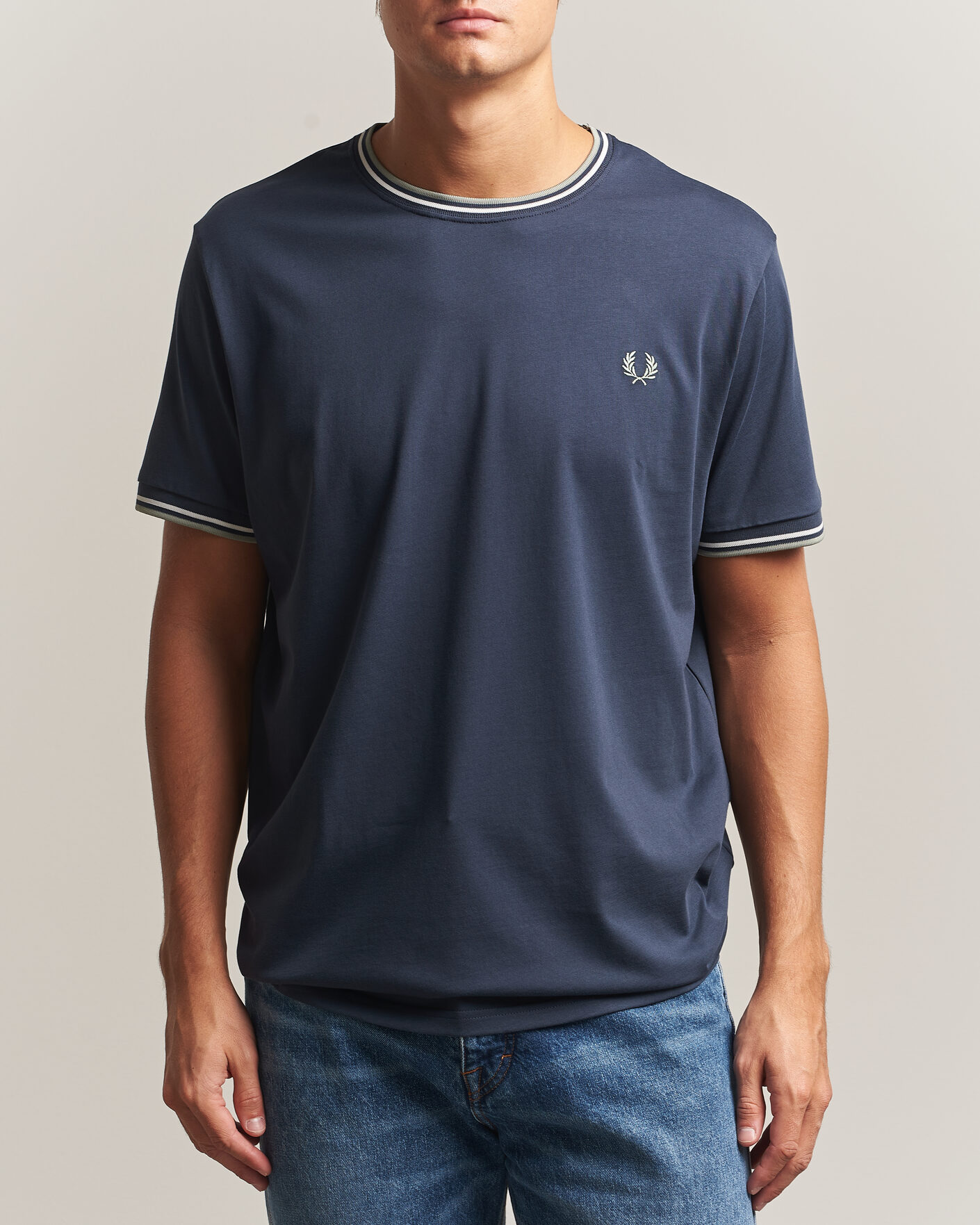 Men | T-Shirts | Fred Perry | Twin Tipped T-Shirt Dark Airforce
