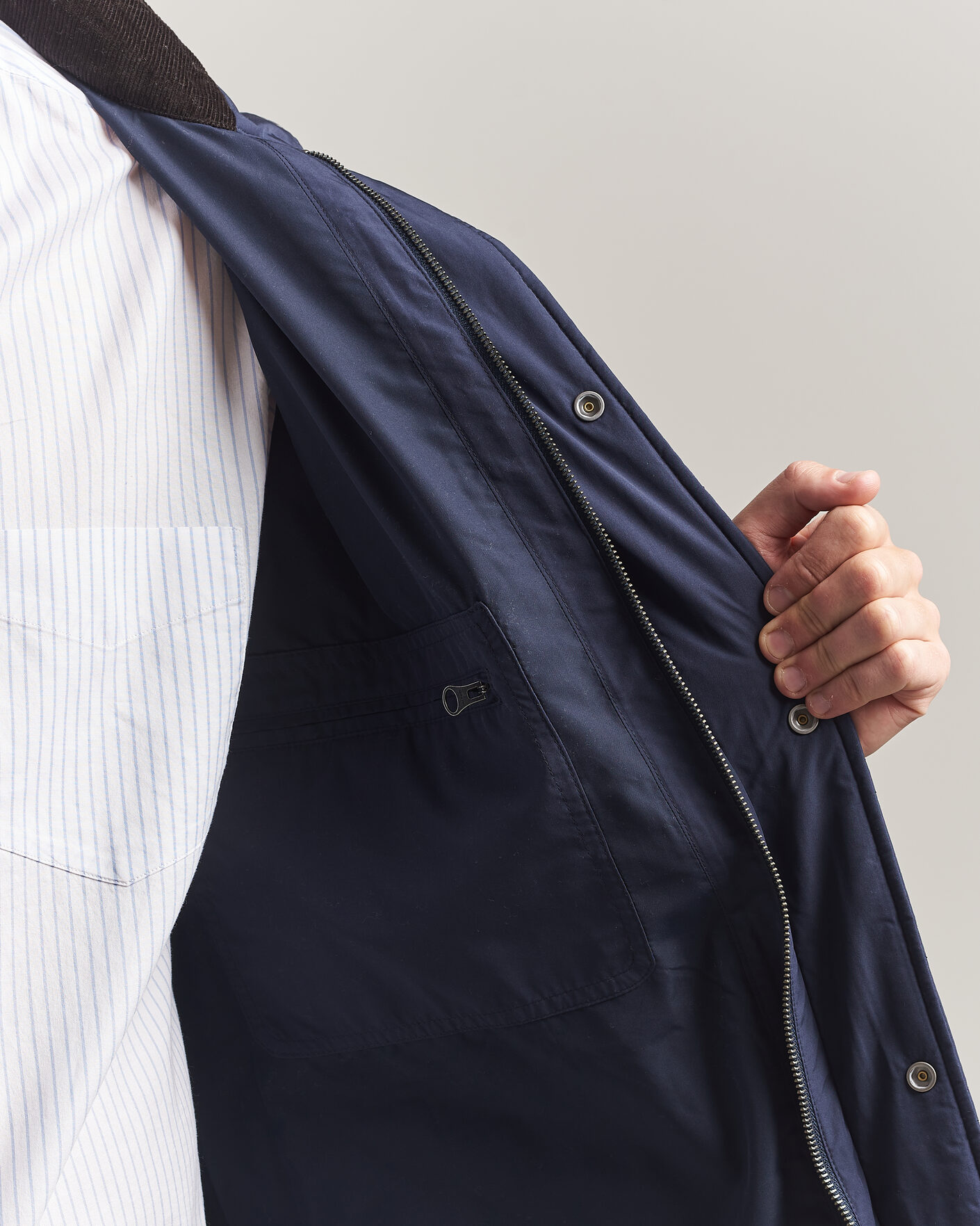 Men | Coats & Jackets | Gant | Classic Quilted Mid Jacket Evening Blue