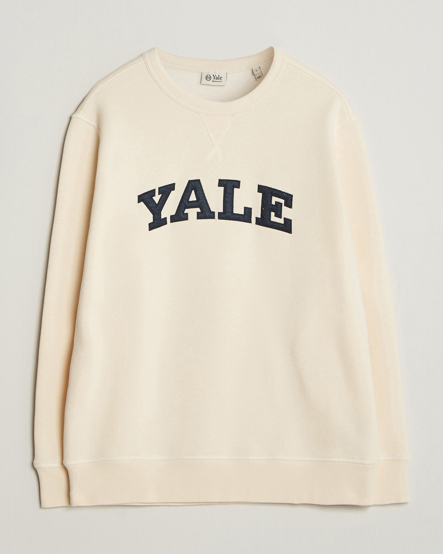 Men | Sweaters & Knitwear | Gant | YALE Crew Neck Sweatshirt Cream