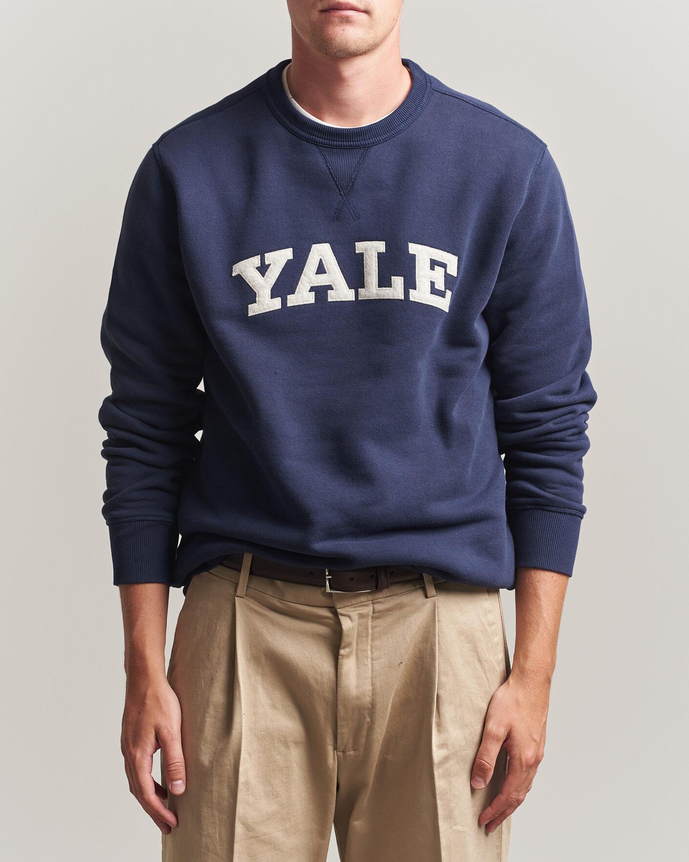 Men | Sweaters & Knitwear | Gant | YALE Crew Neck Sweatshirt Marine