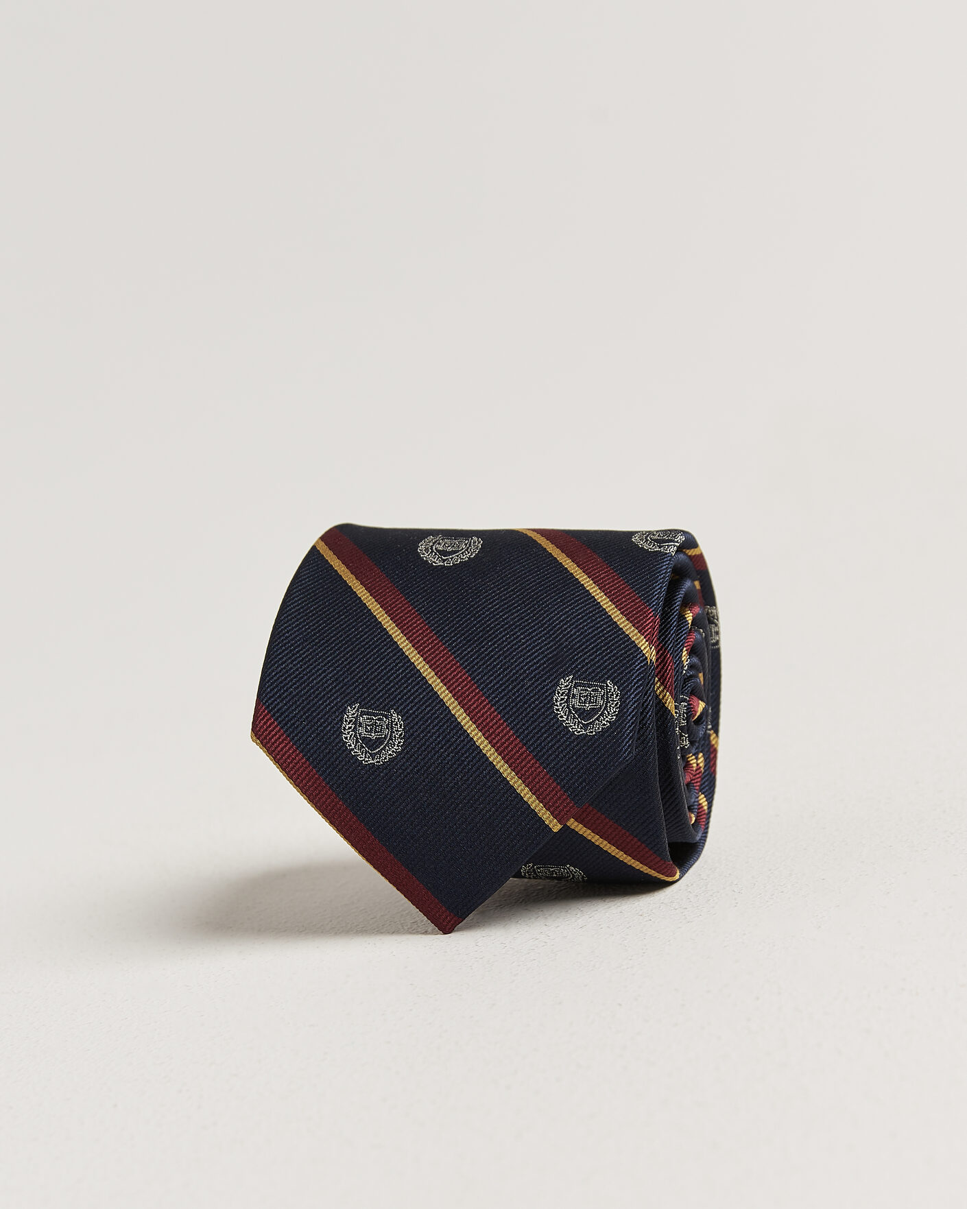 Men | Ties | Gant | YALE Crest Tie Marine