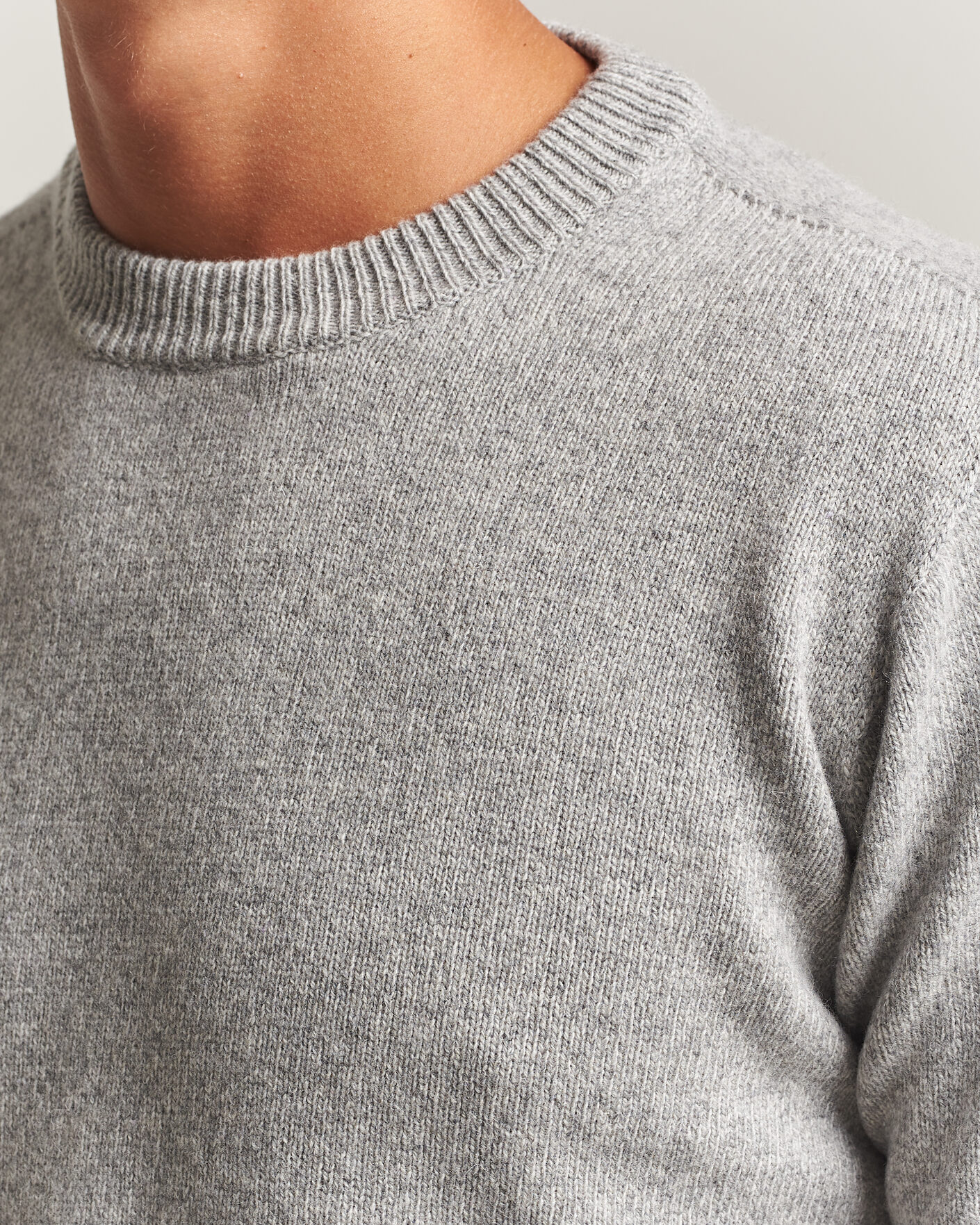 Men | Sweaters & Knitwear | Altea | Wool/Cashmere Crew Neck Pullover Light Grey