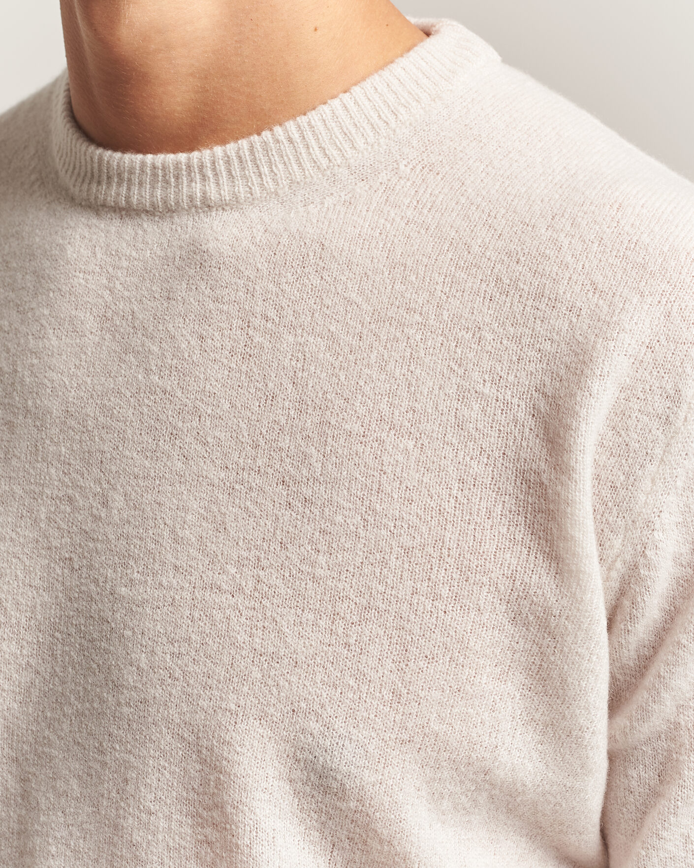 Men | Sweaters & Knitwear | Altea | Cloud Cashmere Blend Sweater Latte