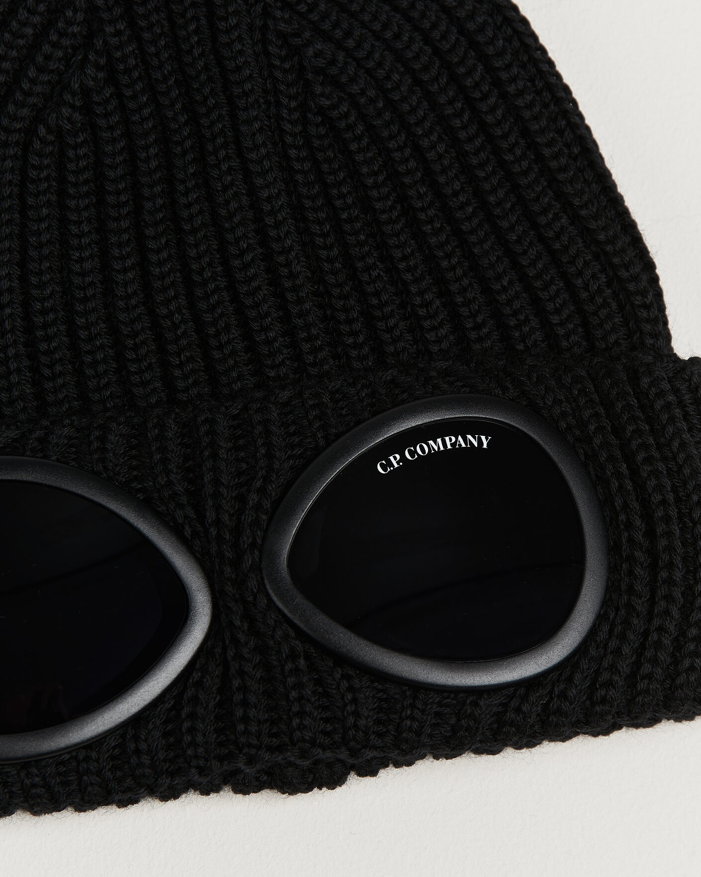 Men | Beanies | C.P. Company | Knitted Merino Goggle Beanie Black
