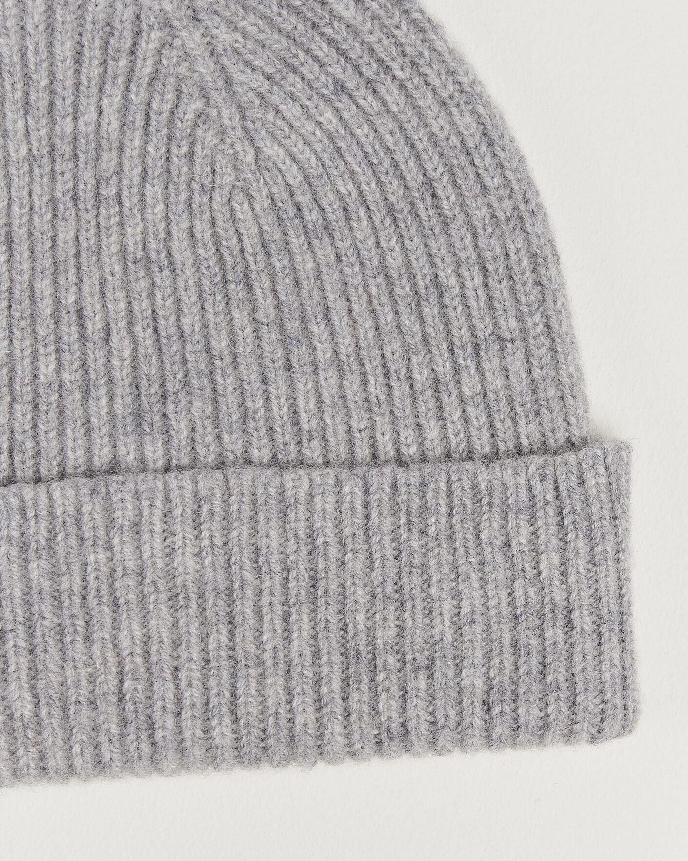 Men | Beanies | Robert Mackie | Clyde Lambswool Beanie Light Grey