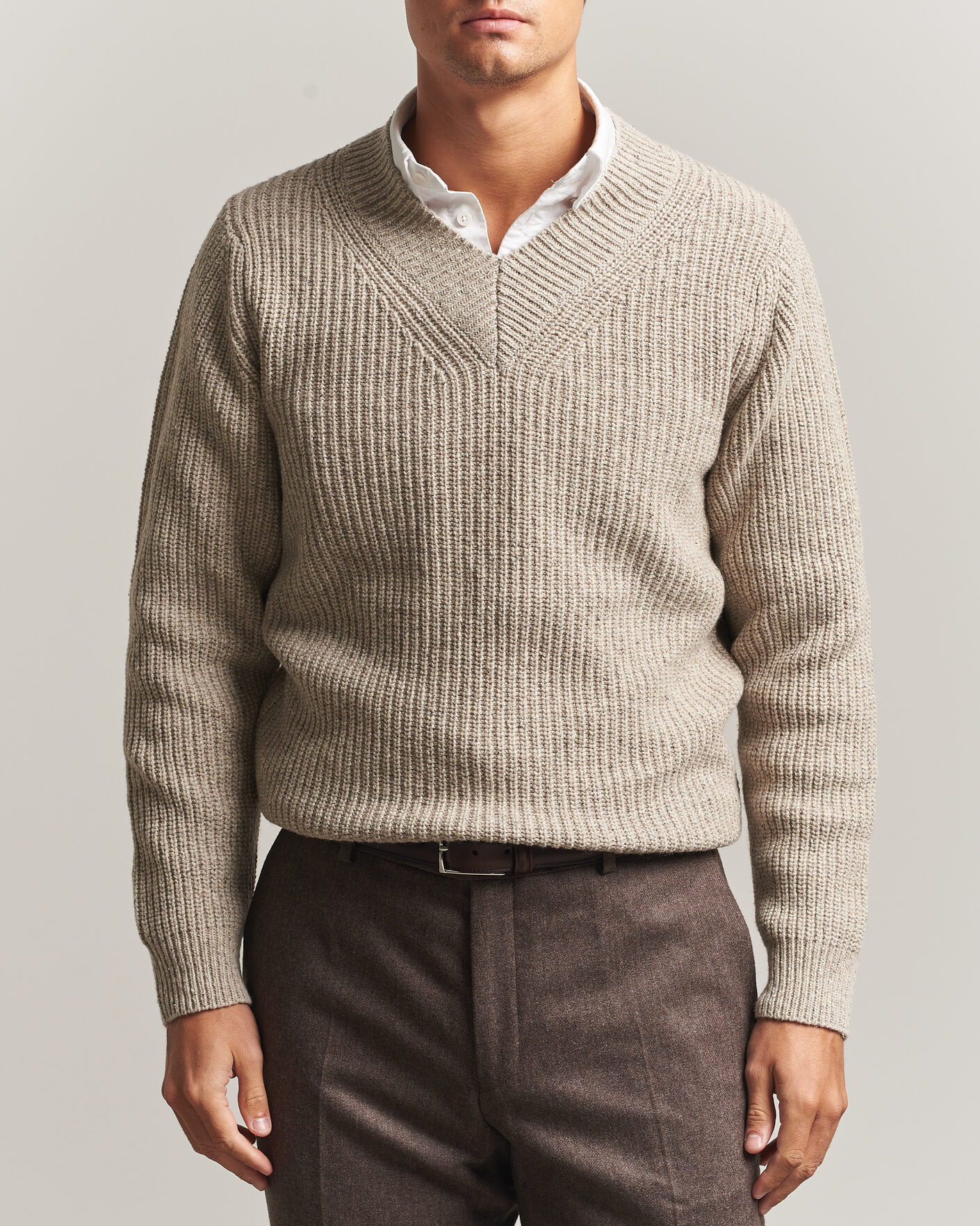 Men | Sweaters & Knitwear | Morgano | Fisherman Ribb Donegal Knitted V-Neck Beige