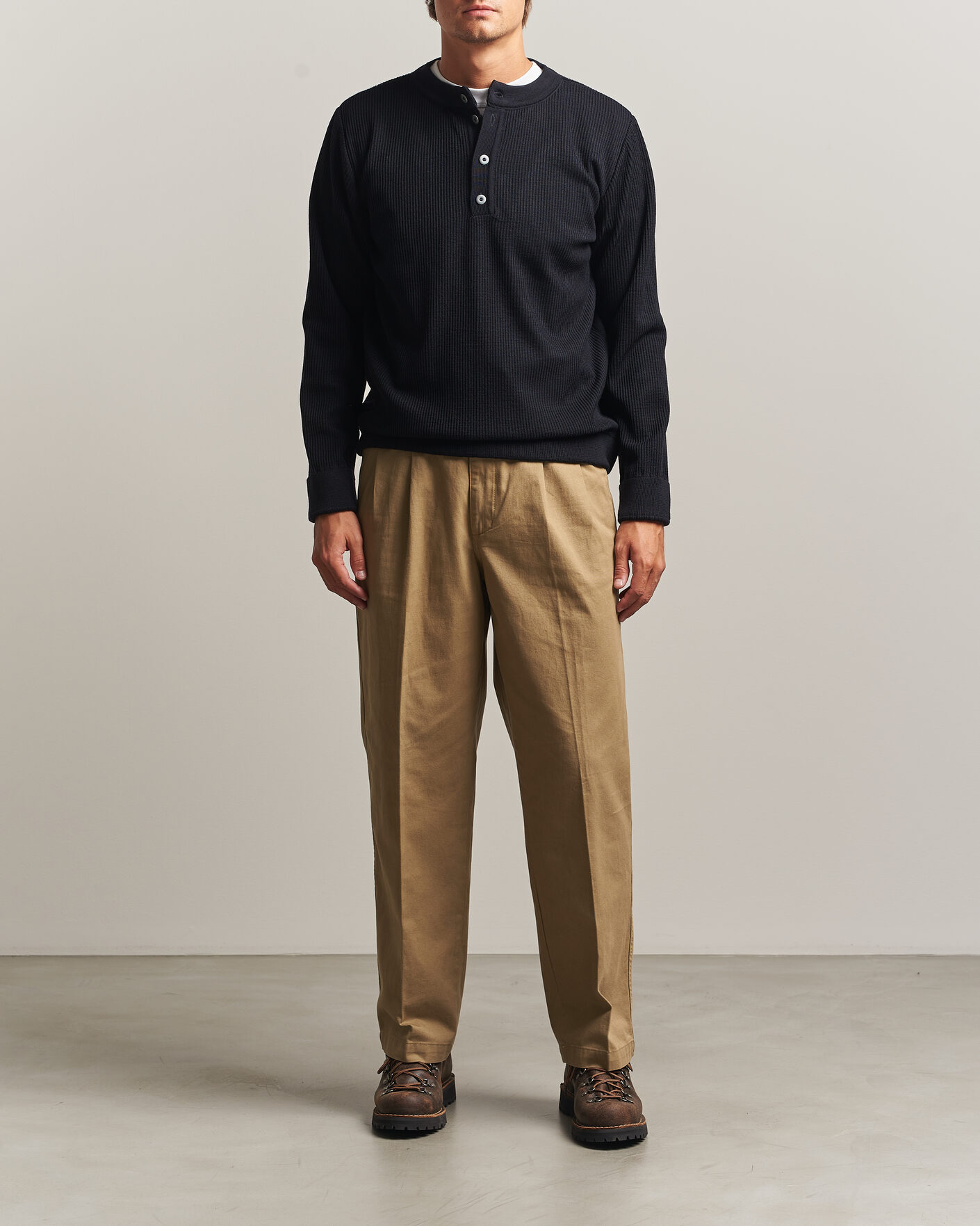 Men | Sweaters & Knitwear | S.N.S. Herning | Stamina Rib Henley Navy Blue
