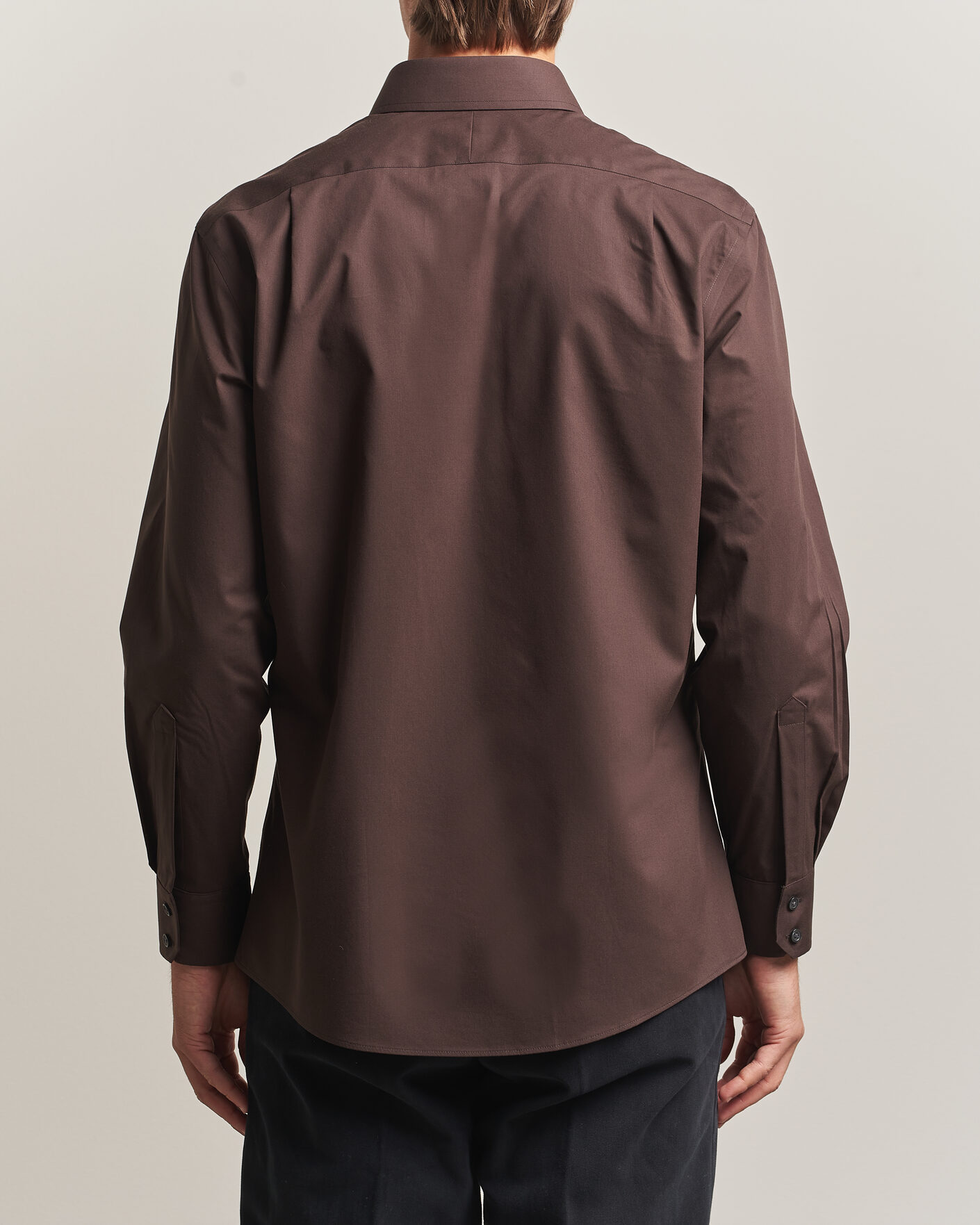 Men | Shirts | Charles Tyrwhitt | Slim Fit Non Iron Poplin Cut Away Shirt Chocolate