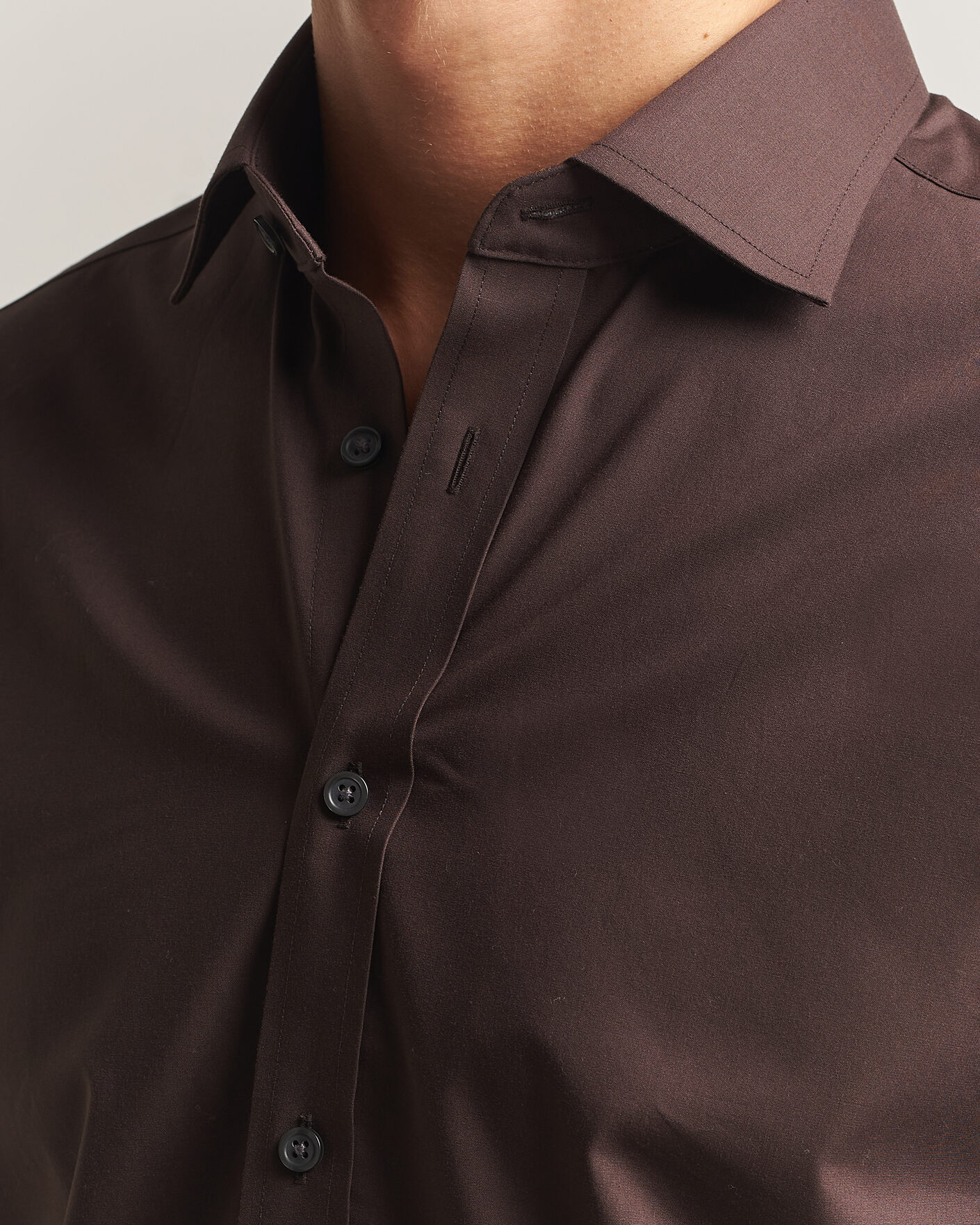 Men | Shirts | Charles Tyrwhitt | Slim Fit Non Iron Poplin Cut Away Shirt Chocolate