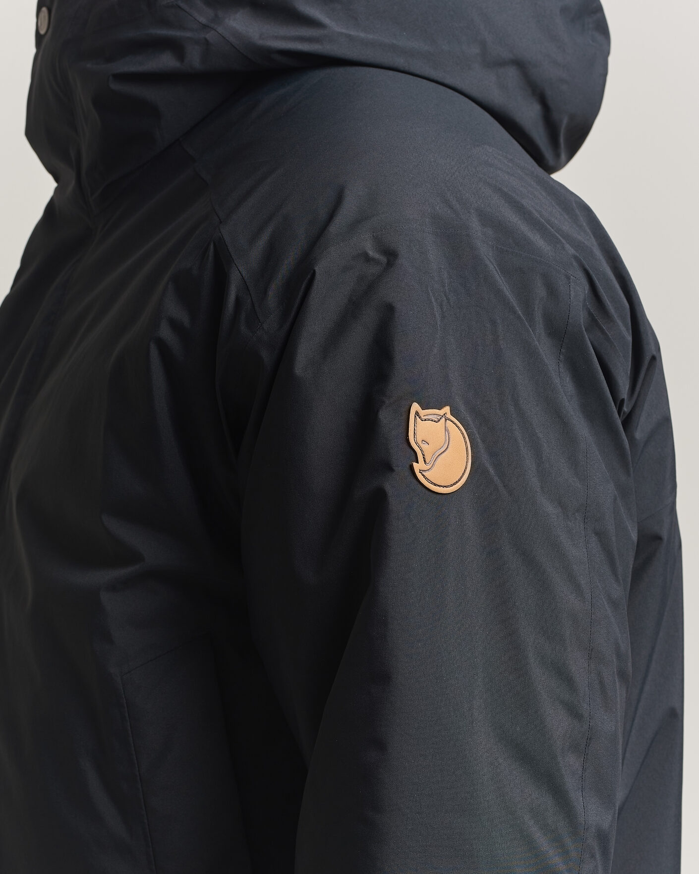 Men | Coats & Jackets | Fjällräven | Övik GORE-TEX Padded Parka Black