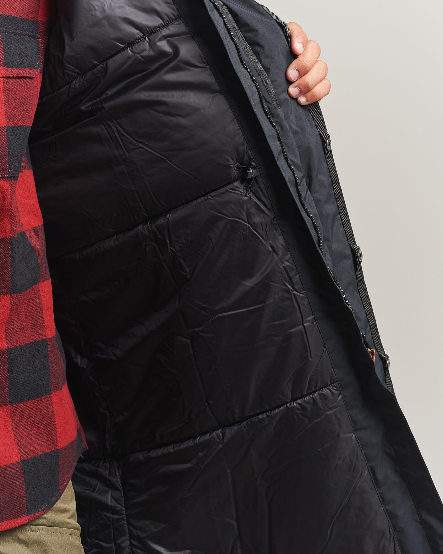 Men | Coats & Jackets | Fjällräven | Övik GORE-TEX Padded Parka Black