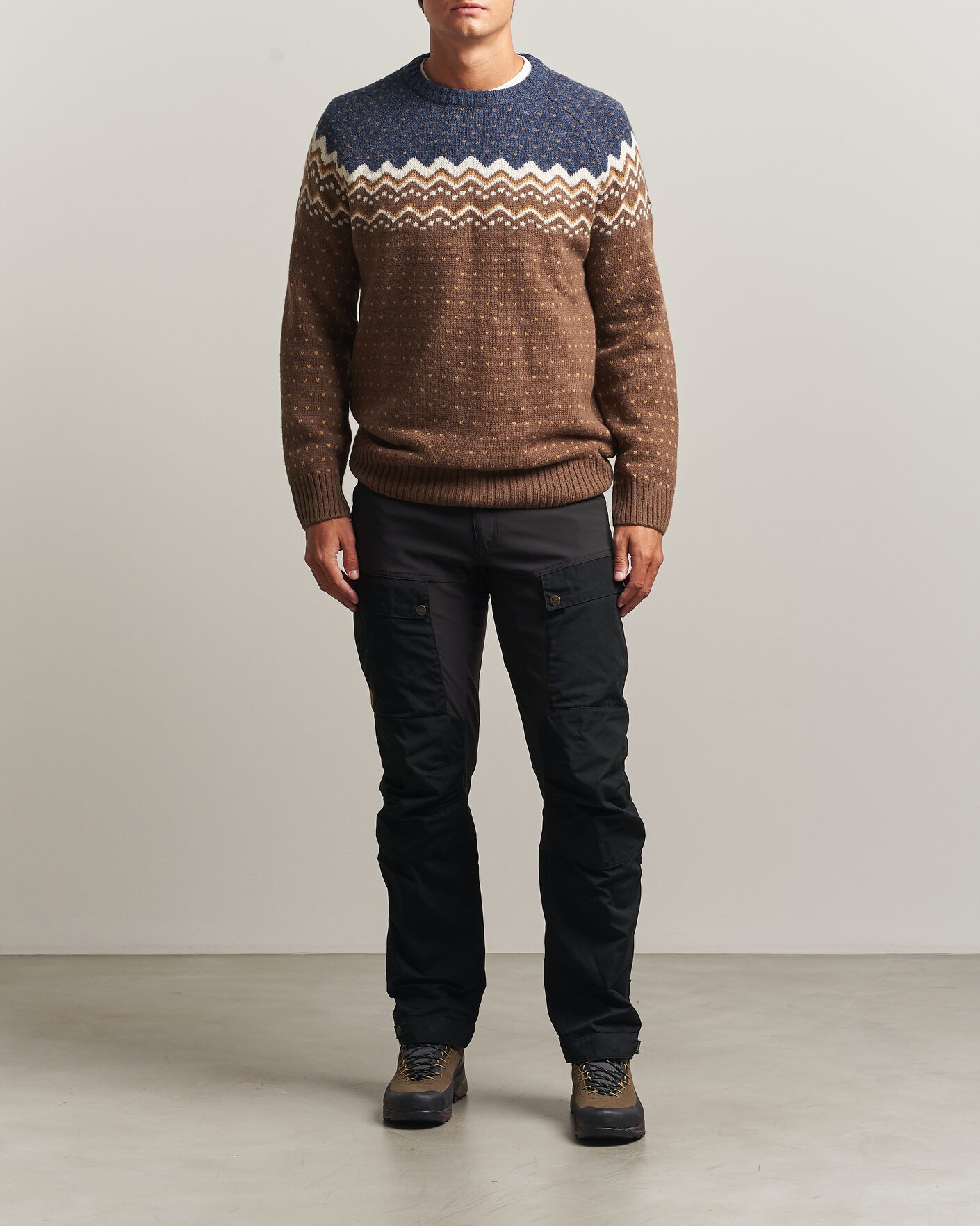Men | Sweaters & Knitwear | Fjällräven | Övik Knit Wool Sweater Dark Oak