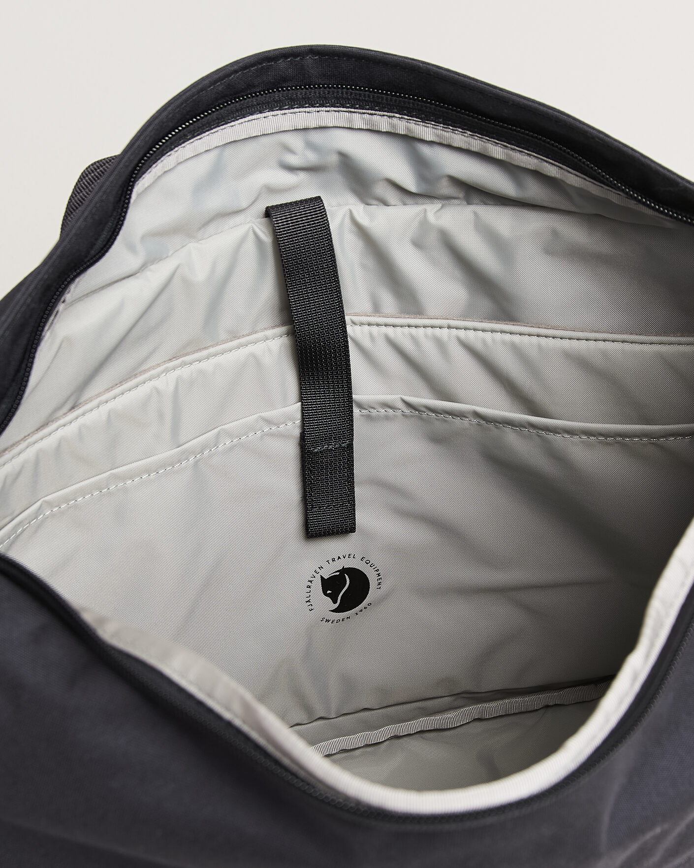 Men | Bags | Fjällräven | Färden Crossbody Coal Black