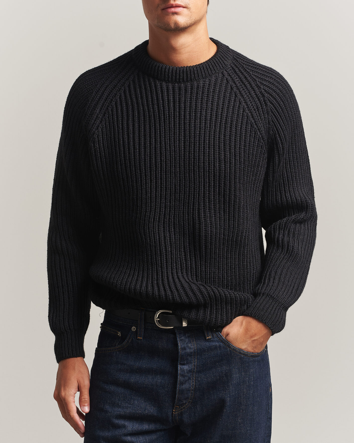 Men | Sweaters & Knitwear | Gloverall | Fisherman Rib Chunky Wool Crew Neck Black