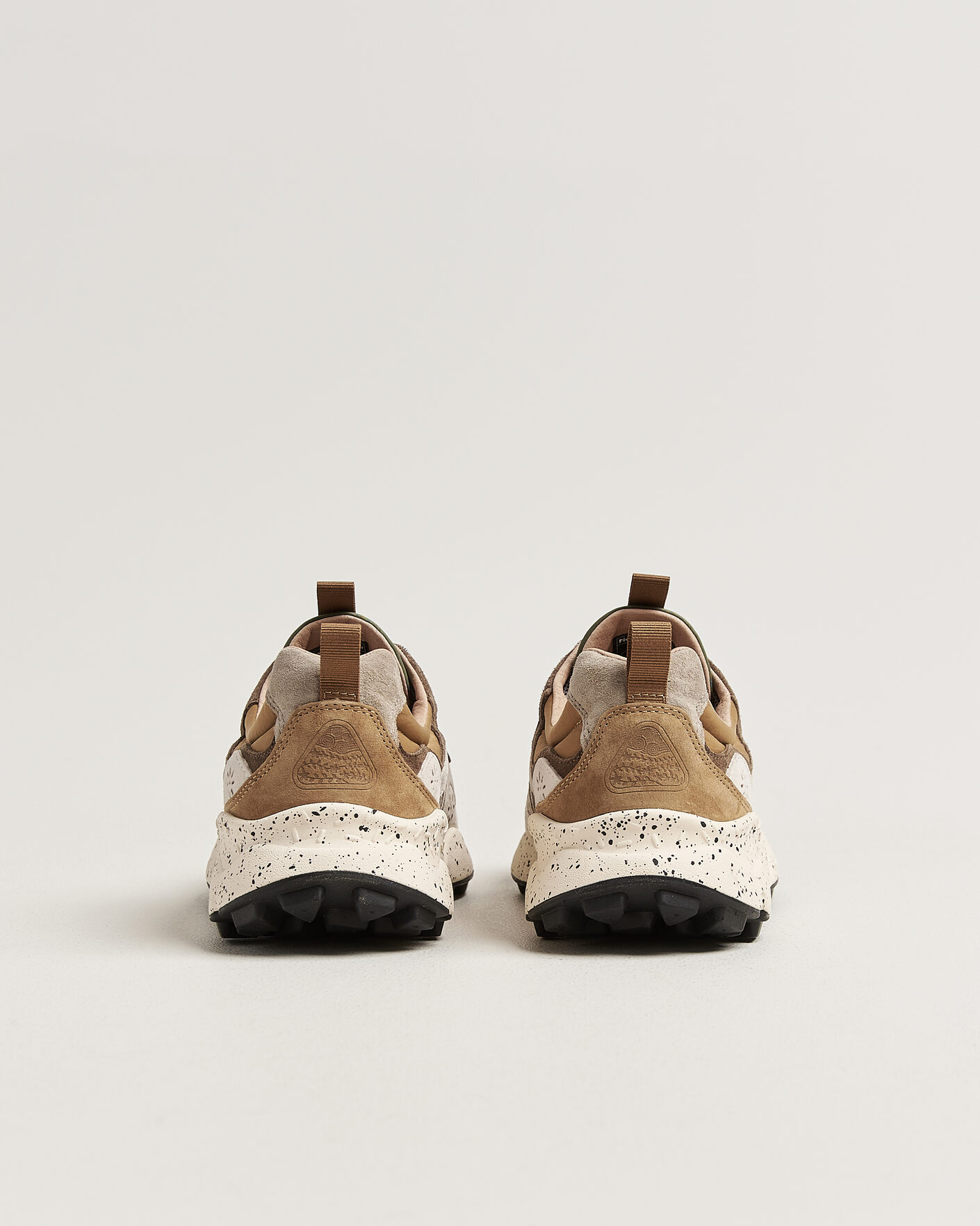 Men | Sneakers | Flower Mountain | Yamano 3 Suede/Nylon Sneaker Grey/Onion