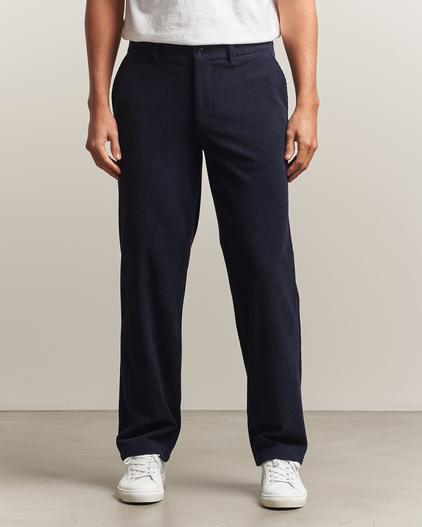 Men | Trousers | J.Lindeberg | Logan Drape Cord Pants JL Navy