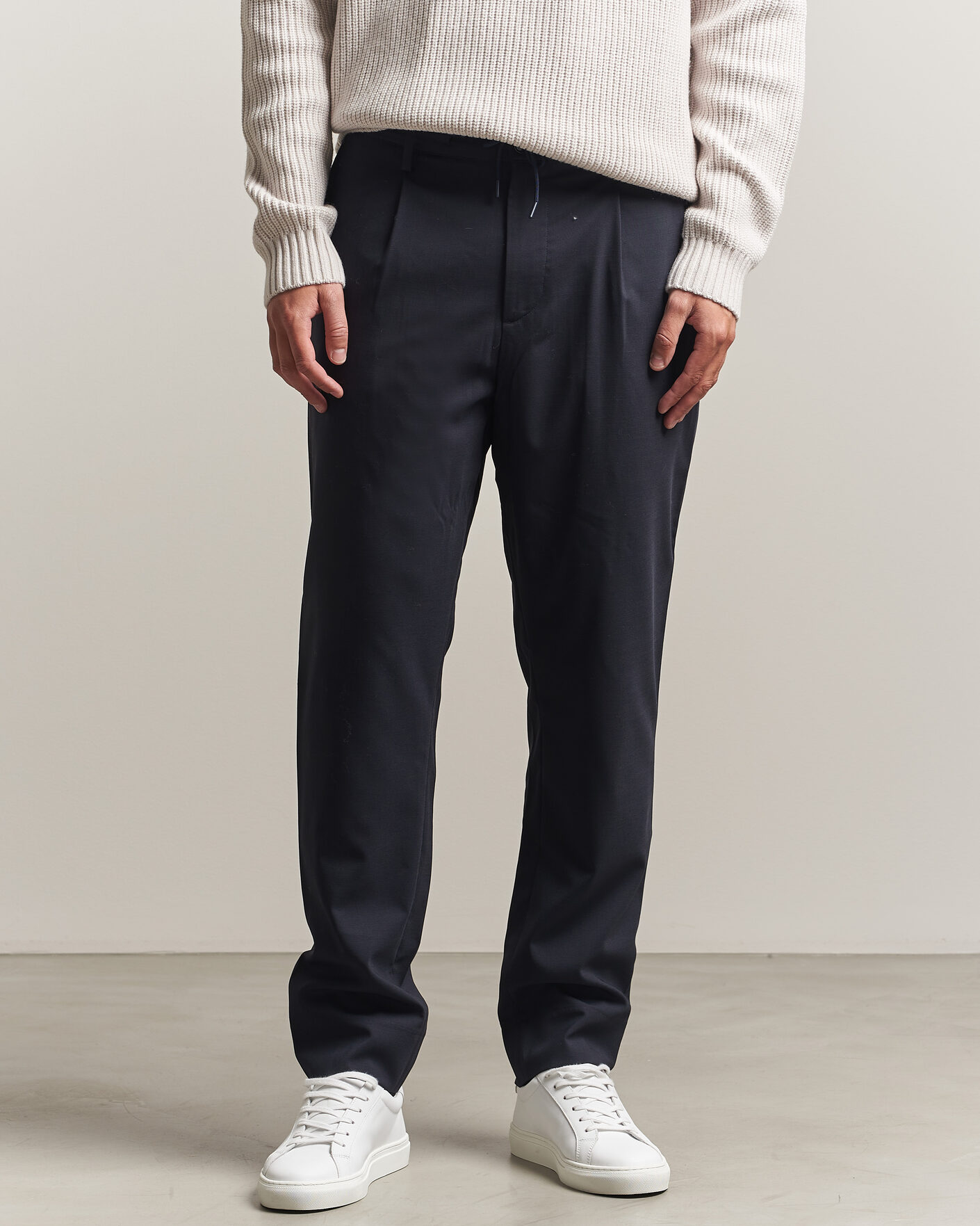 J.Lindeberg Harris Stretch Wool Pants JL Navy at CareOfCarl.com