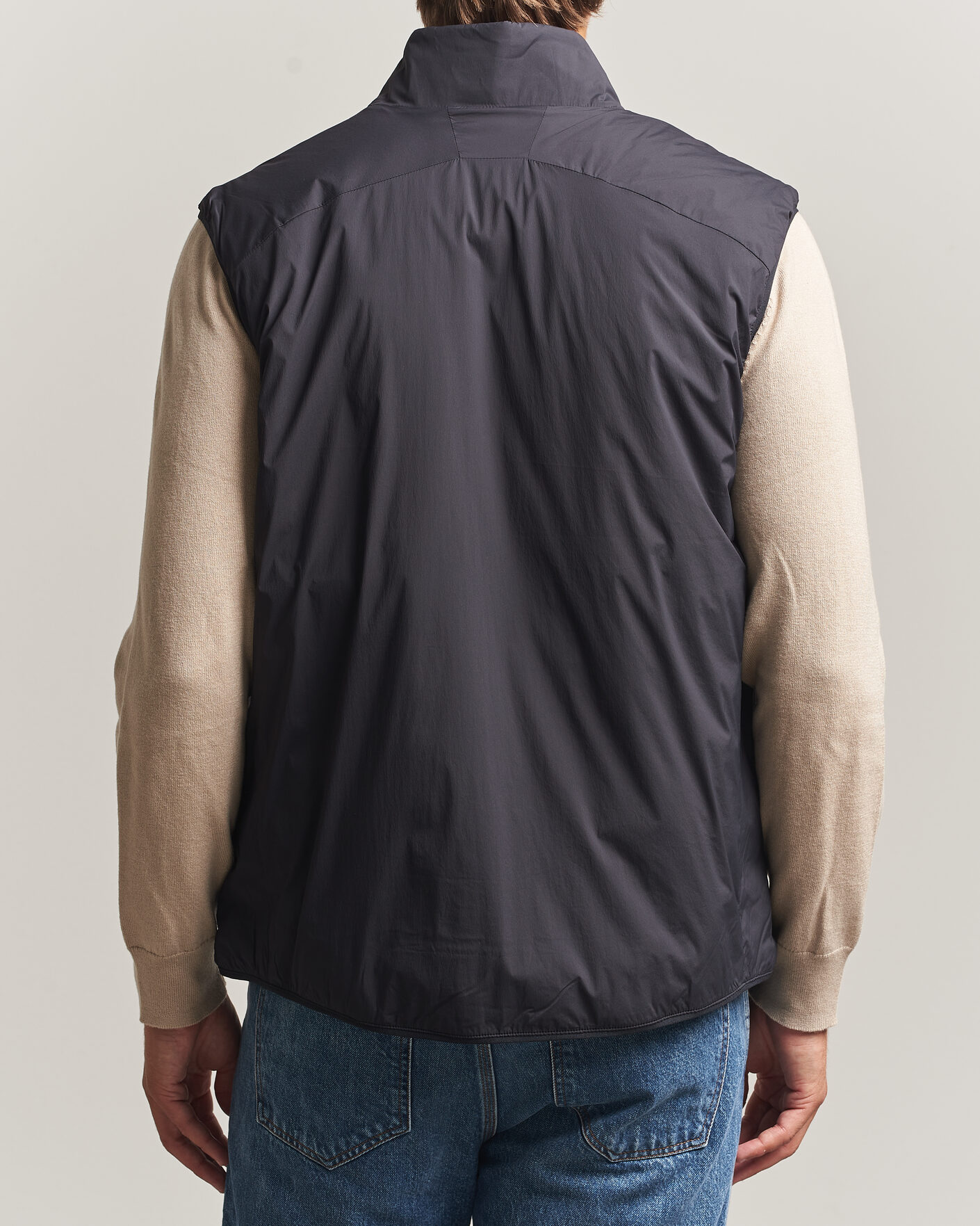 Men | Gilets | J.Lindeberg | Clinton Padded Vest Black