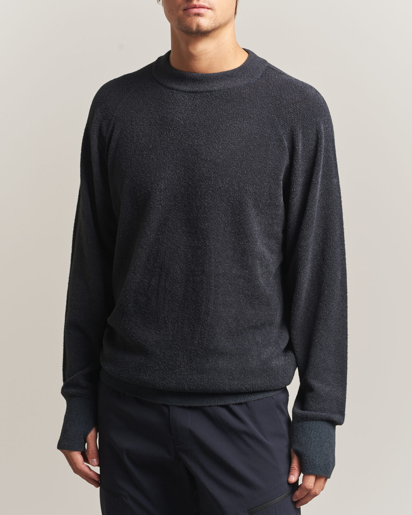 Men | Sweaters & Knitwear | Goldwin | Mesh Pile Crew Neck Wolf Gray