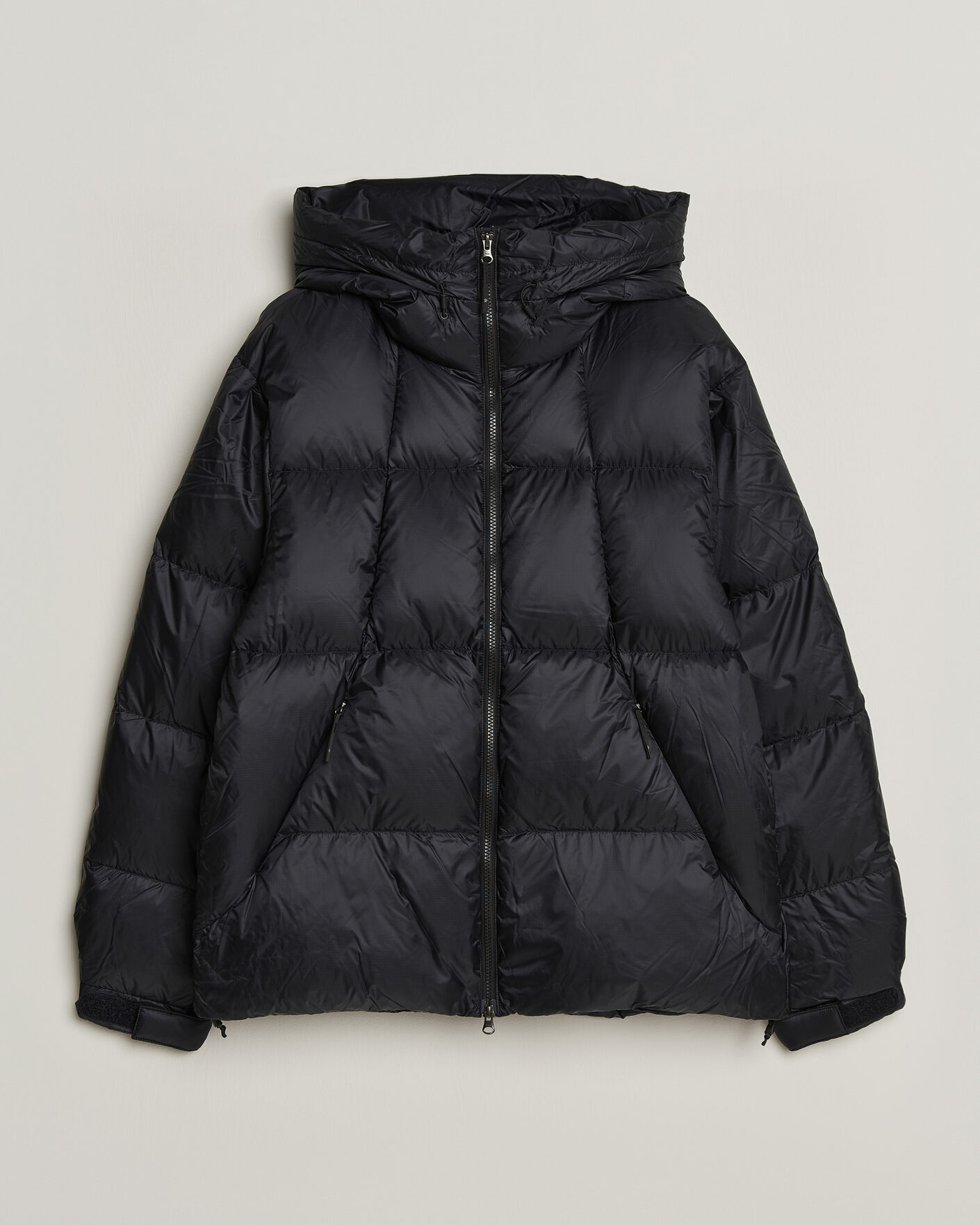 Men | Coats & Jackets | Goldwin | Crystalite Down Parka Black