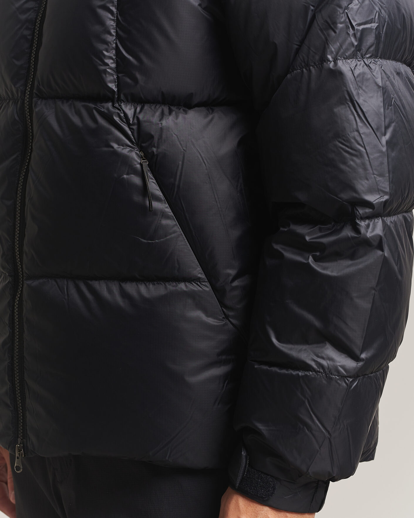 Men | Coats & Jackets | Goldwin | Crystalite Down Parka Black