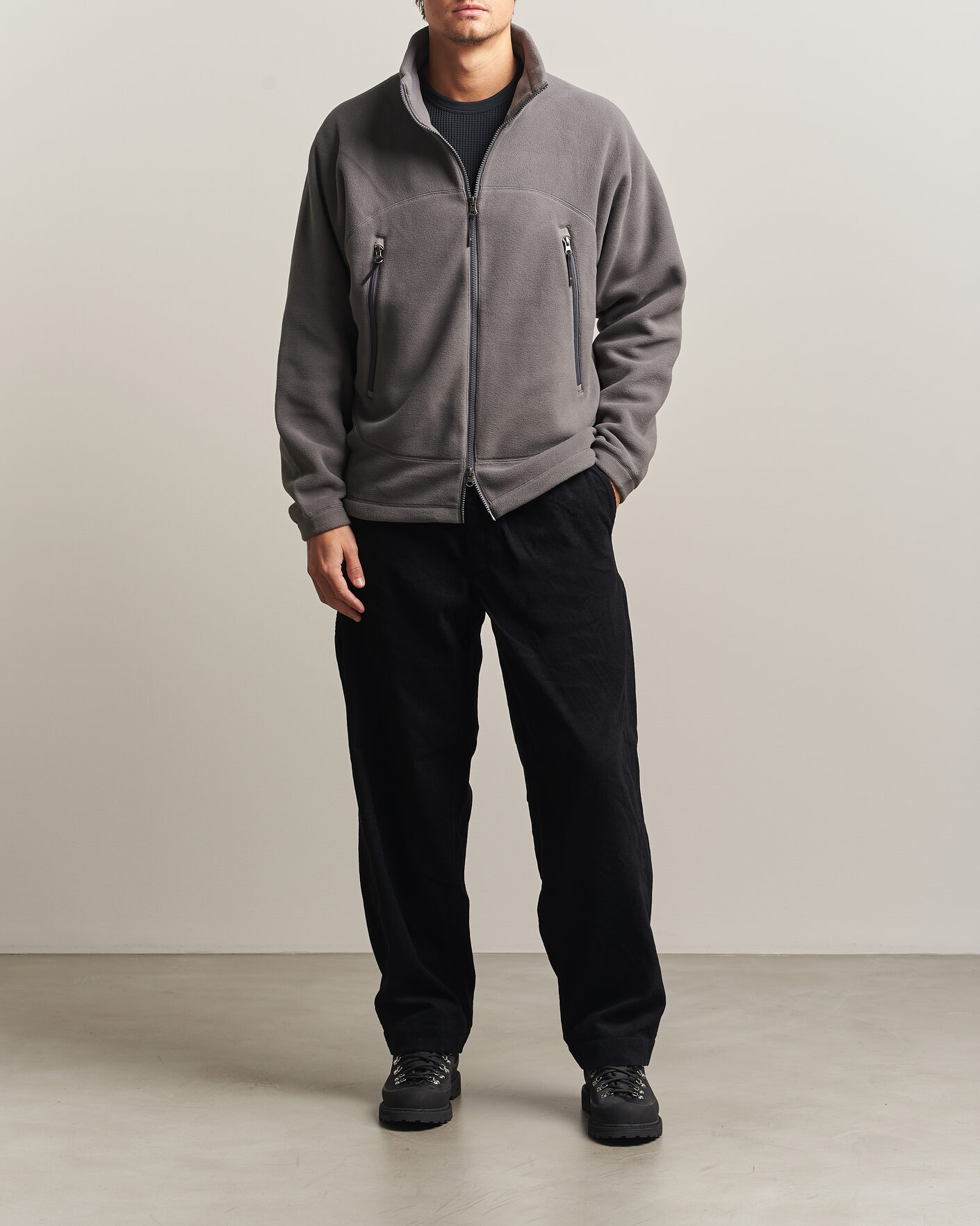 Men | Trousers | Goldwin | Corduroy Straight Pants Black