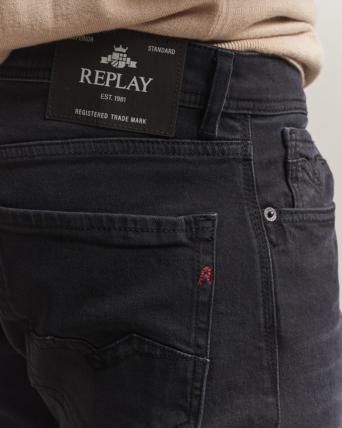 Men | Jeans | Replay | Rocco Comfort Fit Powerstretch Jeans Washed Black
