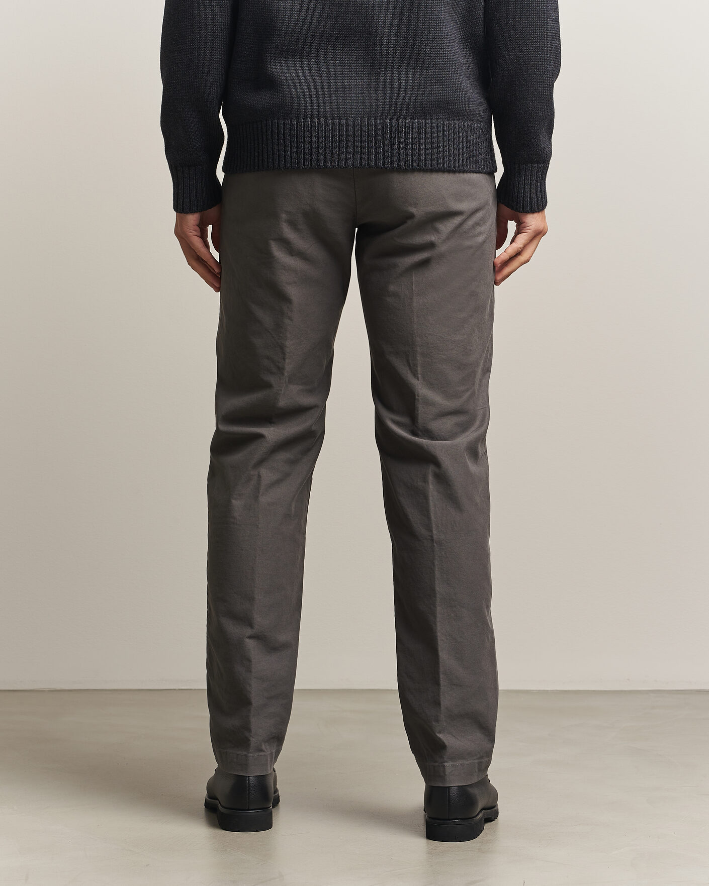 Men | Trousers | Incotex | Regular Fit Garment Dyed Slacks Dark Grey