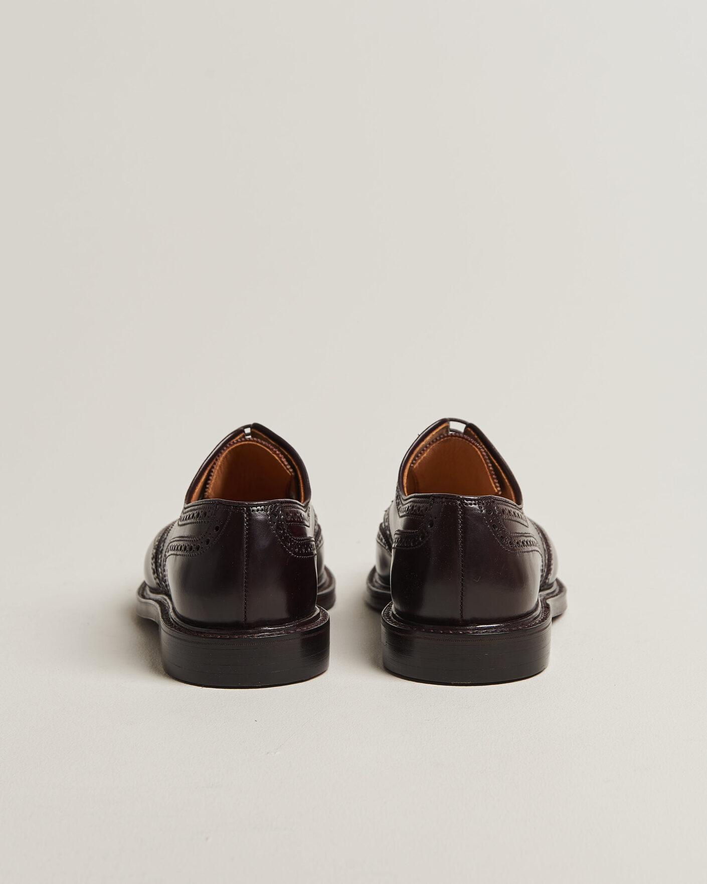 Men | Brogues | Crockett & Jones | Pembroke Burgundy Shell Cordovan