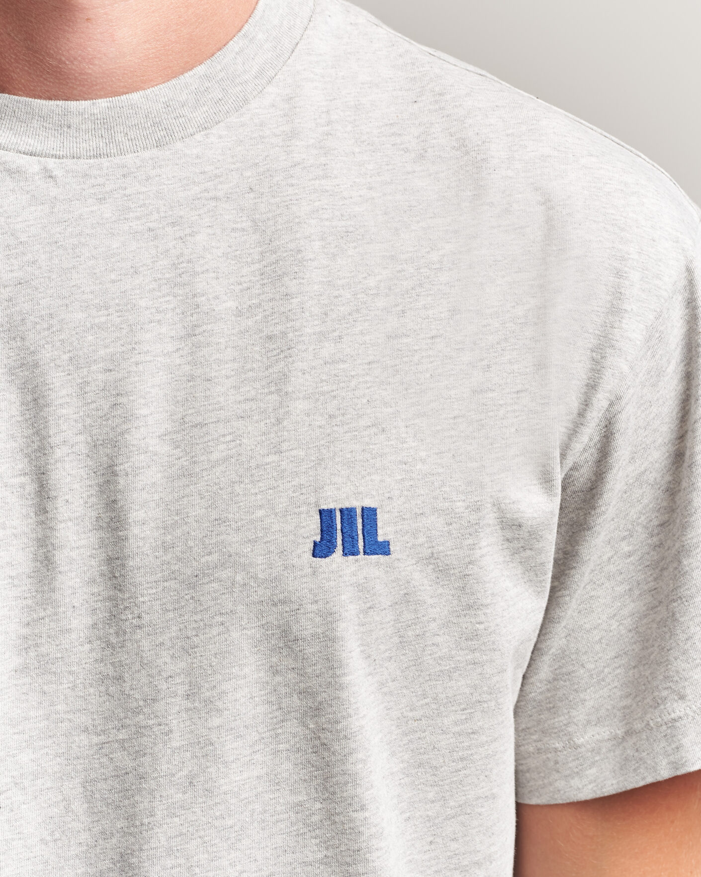 Men | T-Shirts | Jil Sander | Short Sleeve Jil Logo T-Shirt Light Grey