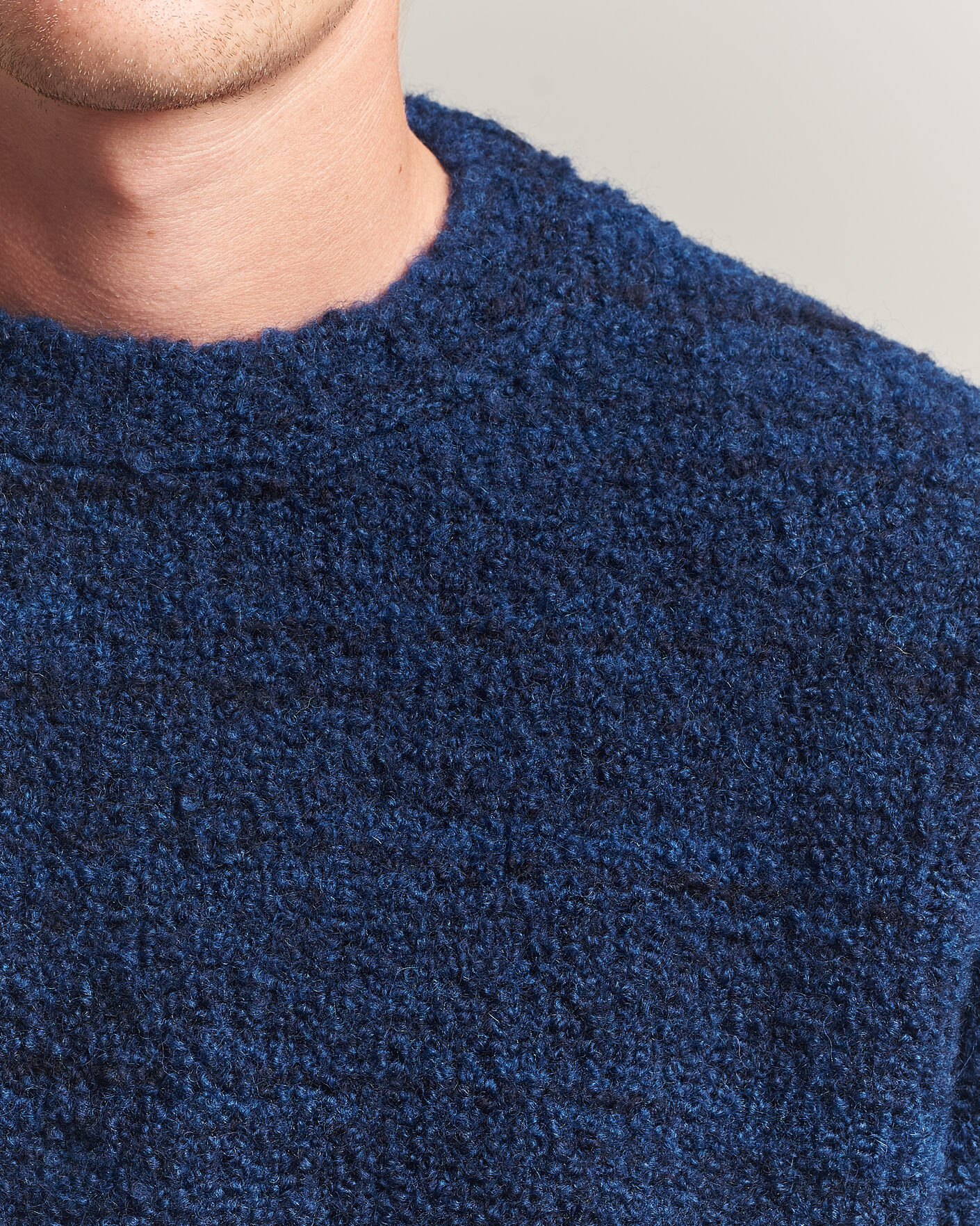 Men | Sweaters & Knitwear | Nudie Jeans | Gurra Bouclé Knitted Sweater Blue Multi