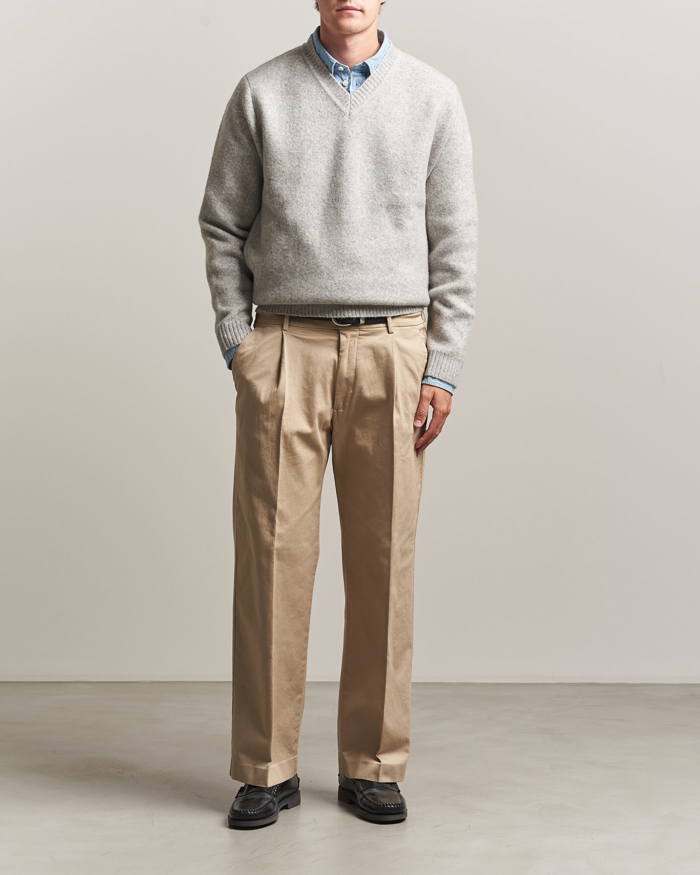 Men | Sweaters & Knitwear | LES DEUX | Melange V-Neck Knit Grey Melange