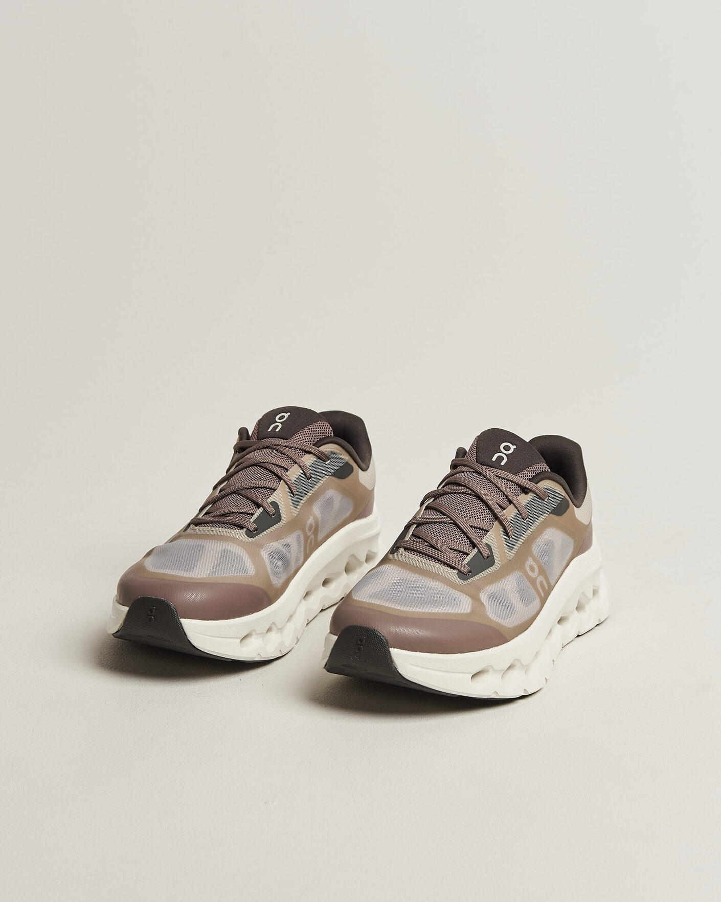 Men | Sneakers | On | Cloudtilt Remix Ash/Espresso