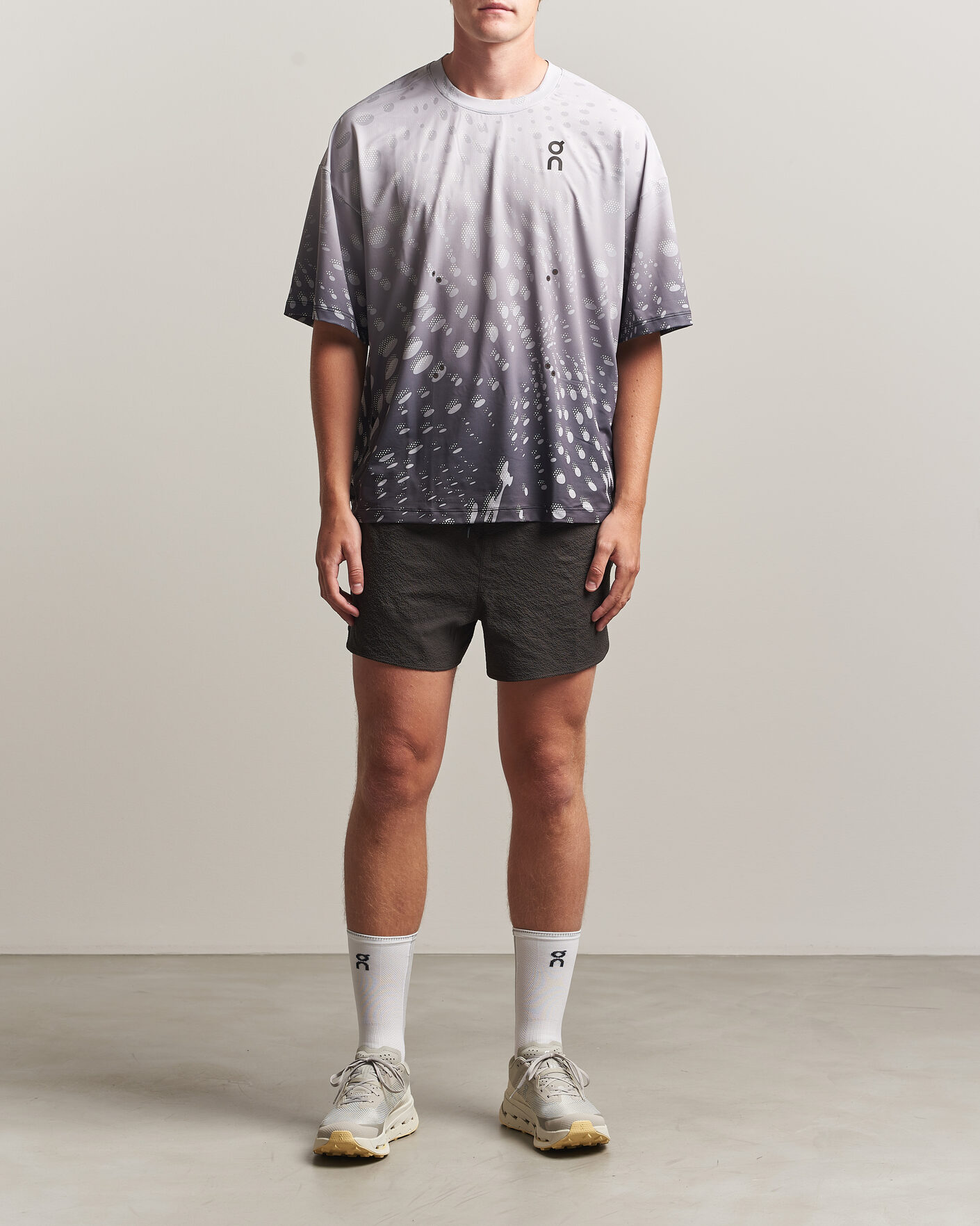 Men | T-Shirts | On | Performance Volt T-Shirt Espresso