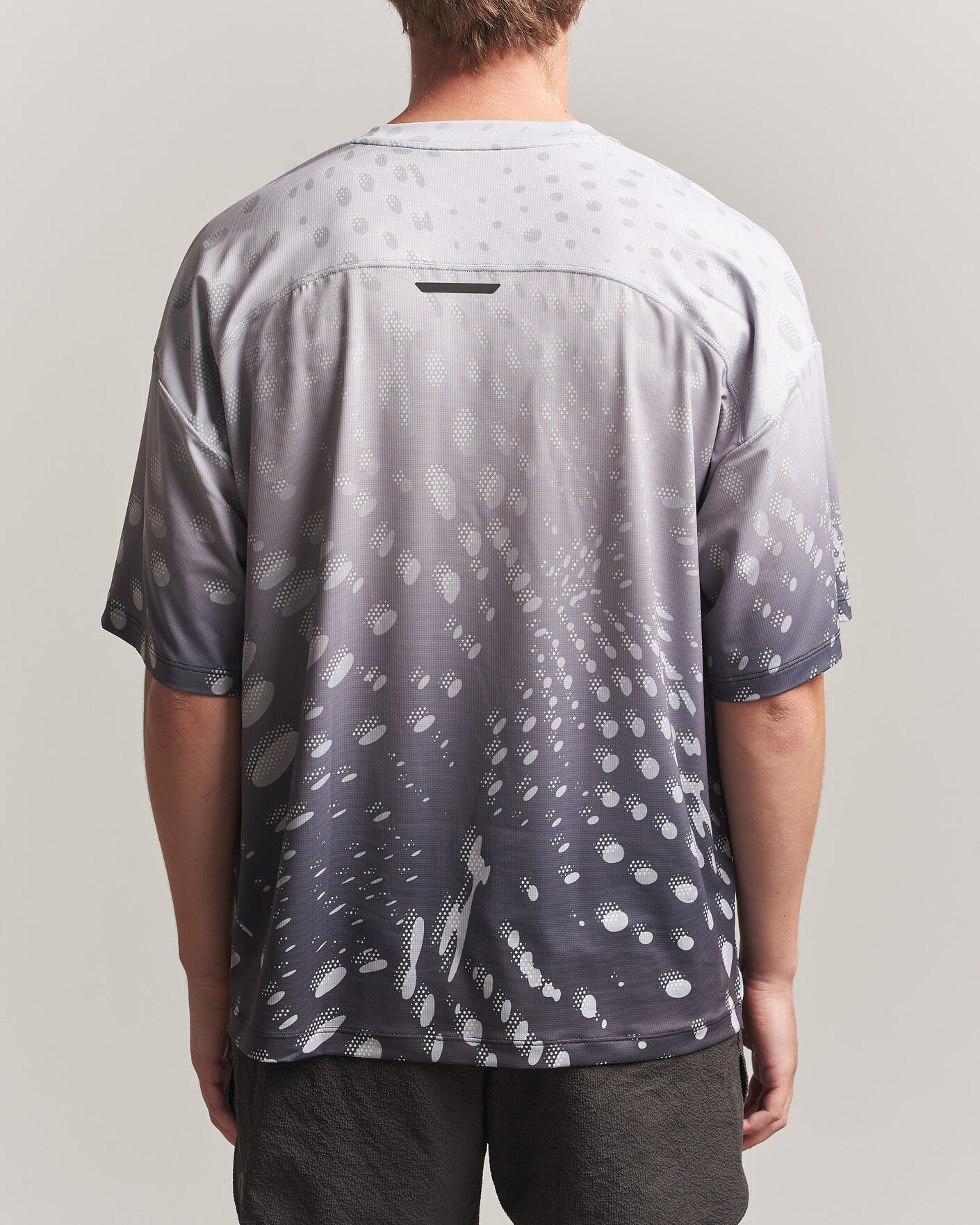 Men | T-Shirts | On | Performance Volt T-Shirt Espresso