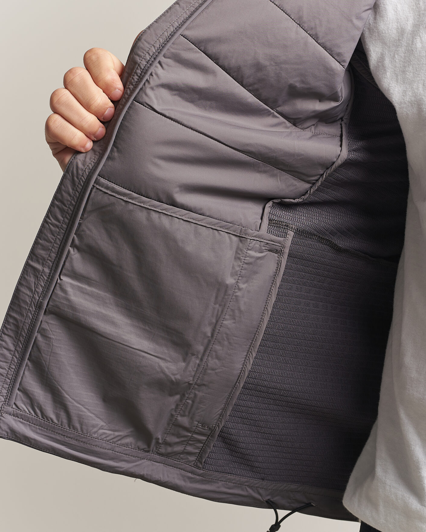 Men | Coats & Jackets | On | Weather Hybrid Jacket Eclipse