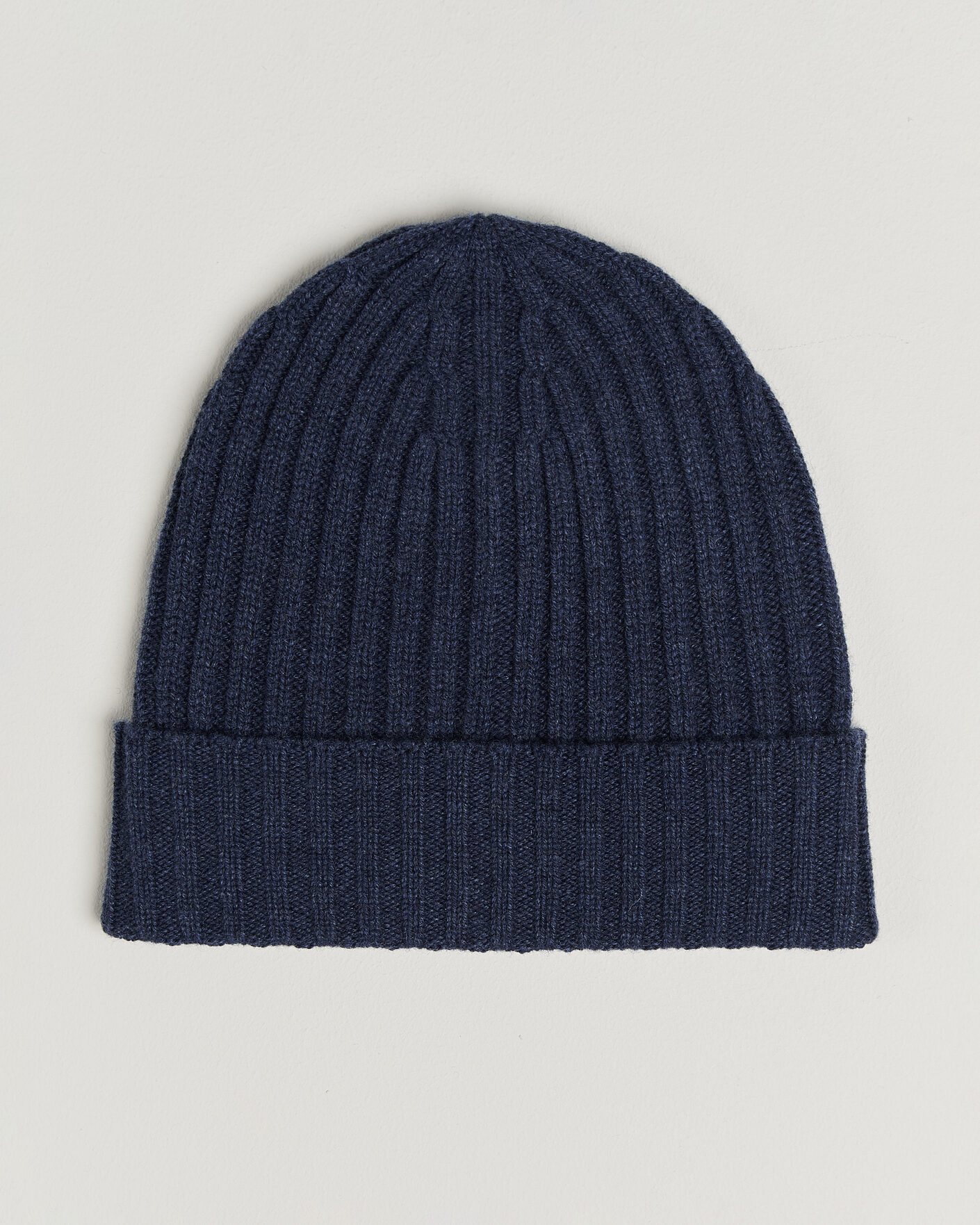 Men | Beanies | Piacenza Cashmere | Ribbed Cashmere Beanie Dark Blue