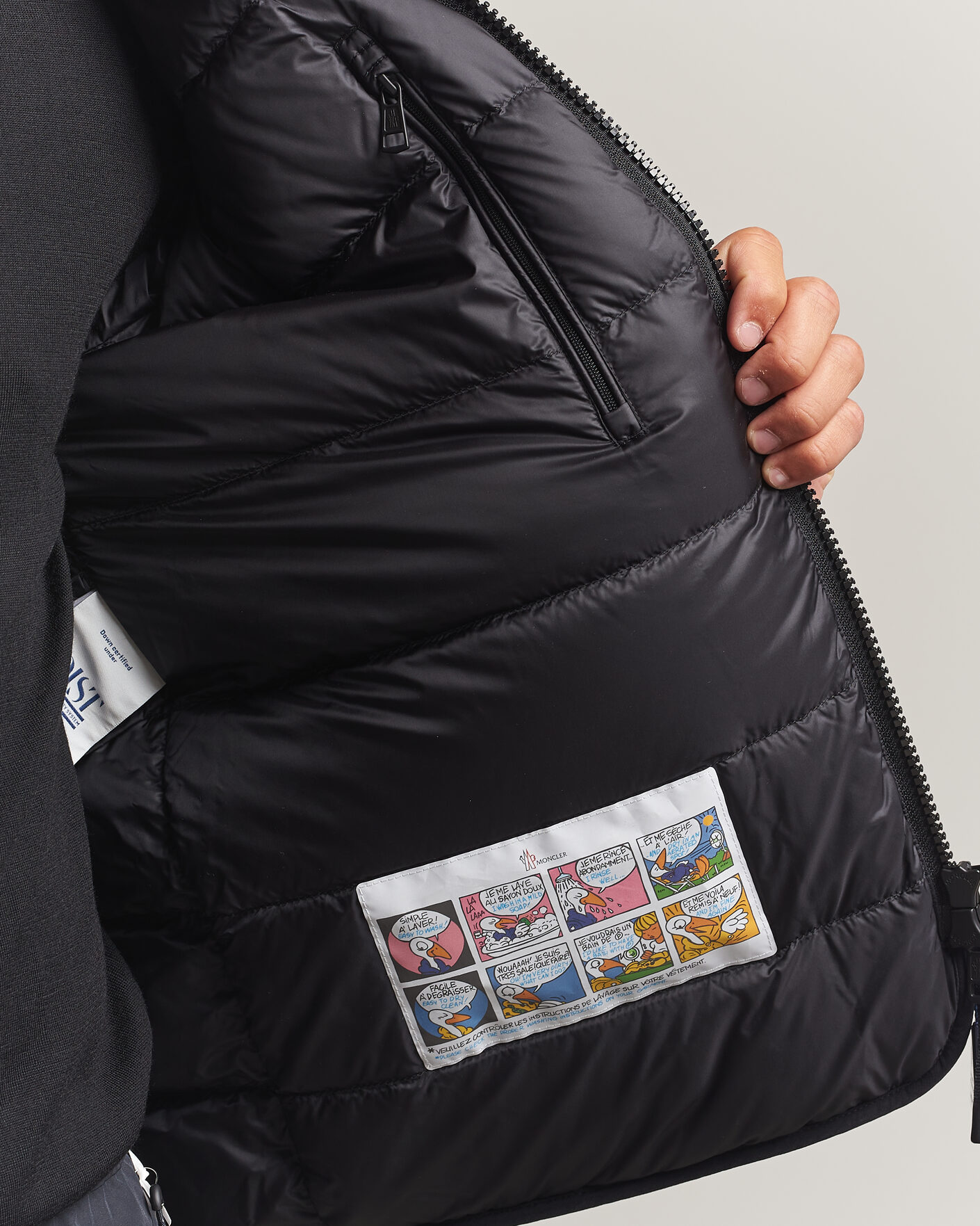 Men | Coats & Jackets | Moncler | Pelat Down Jacket Black