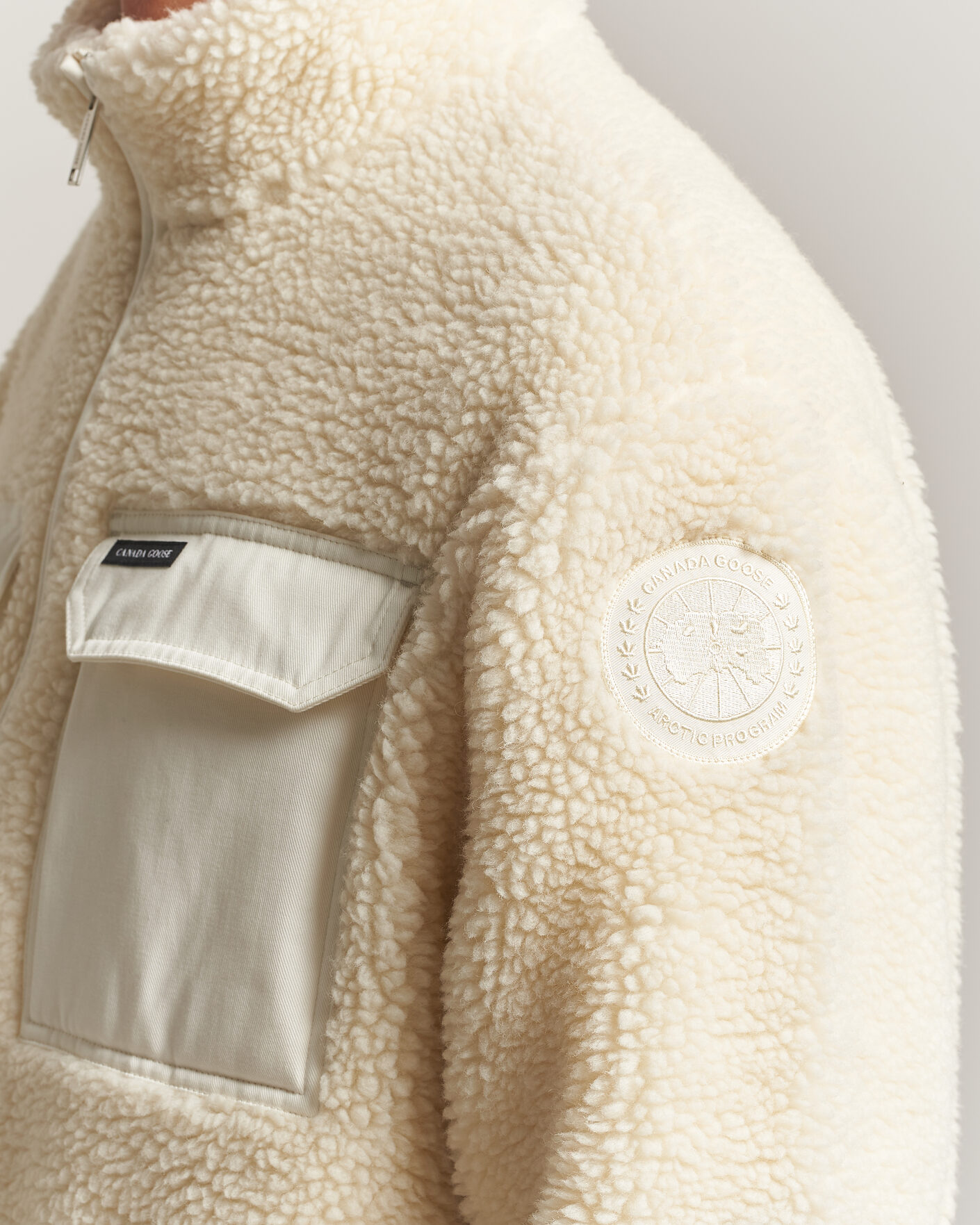 Men | Coats & Jackets | Canada Goose | Harrier Fleece Jacket Bone