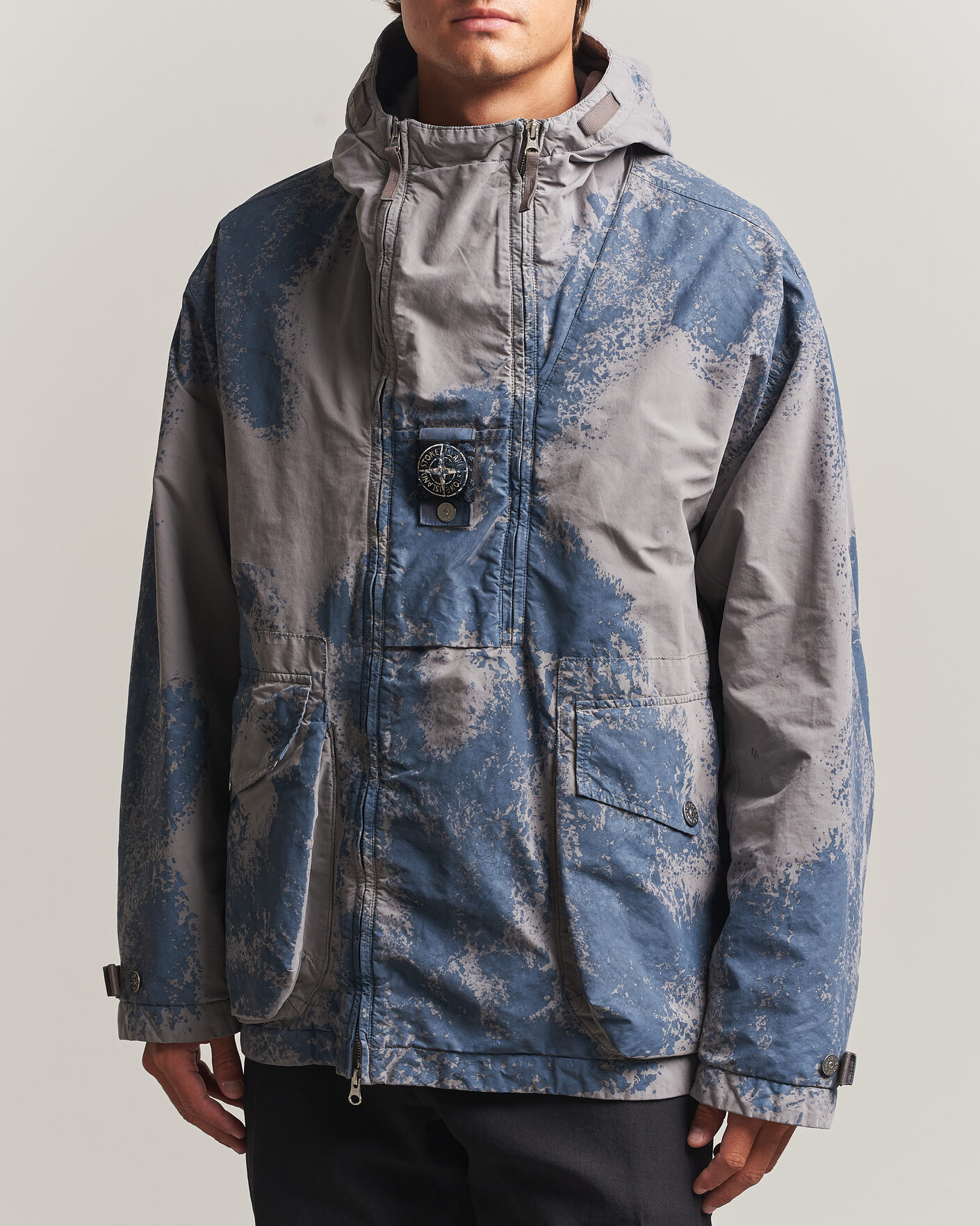 Men | Coats & Jackets | Stone Island | Hand Painted David Light TC Short Parka Grey